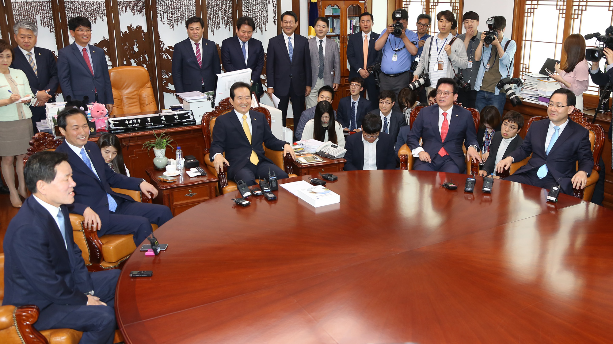 정치;국회;국회의장;4당원내대표