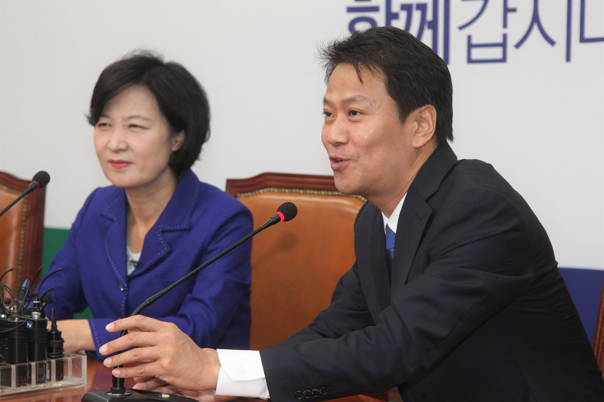 정치;국회;더불어민주당;임종석;추미애;임종석예방