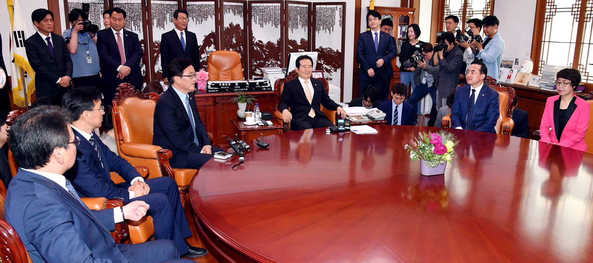 정치;국회;국회의장;우원식;정의화