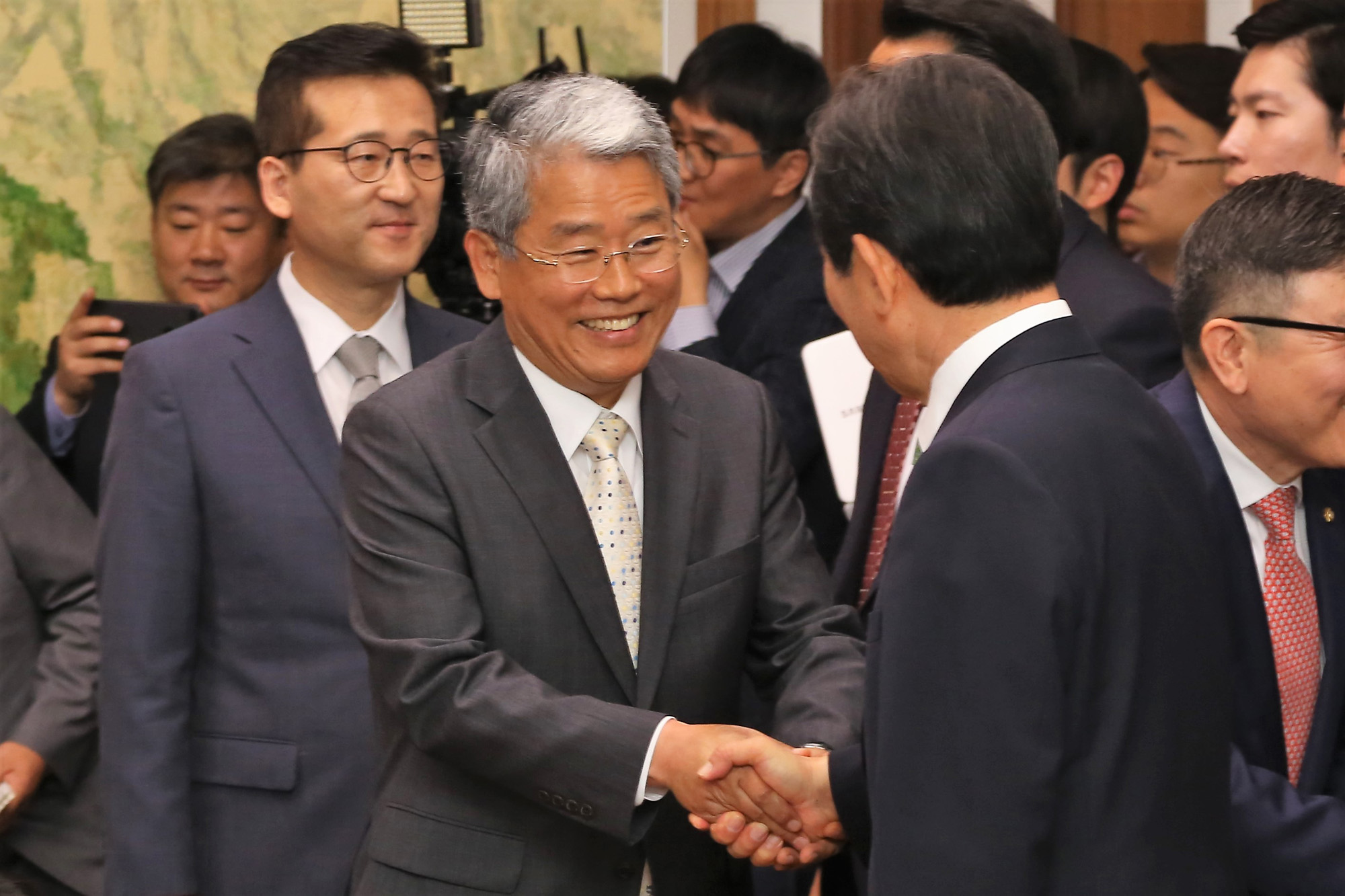 정치;국회;국회의장;4당원내대표;우원식;주호영;정우택;김동철;정세균