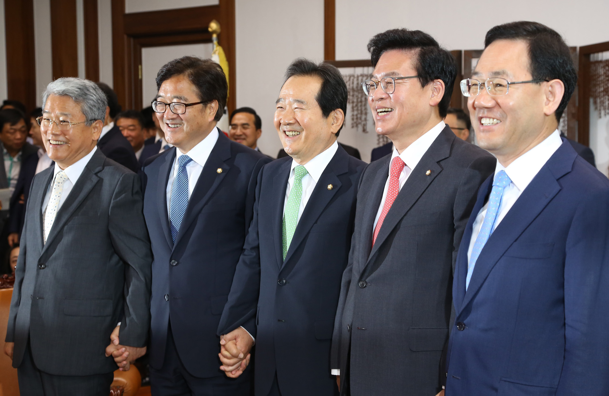 정치;국회;국회의장;4당원내대표;우원식;주호영;정우택;김동철;정세균