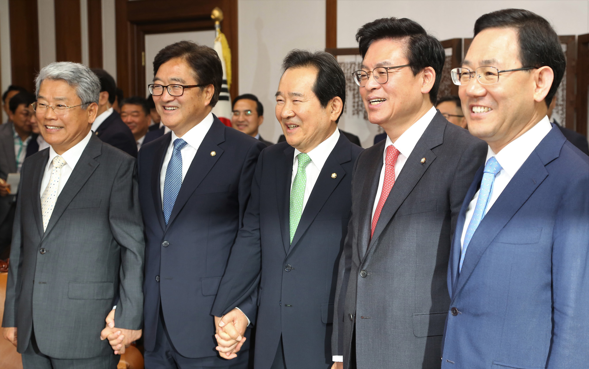 정치;국회;국회의장;4당원내대표;우원식;주호영;정우택;김동철;정세균