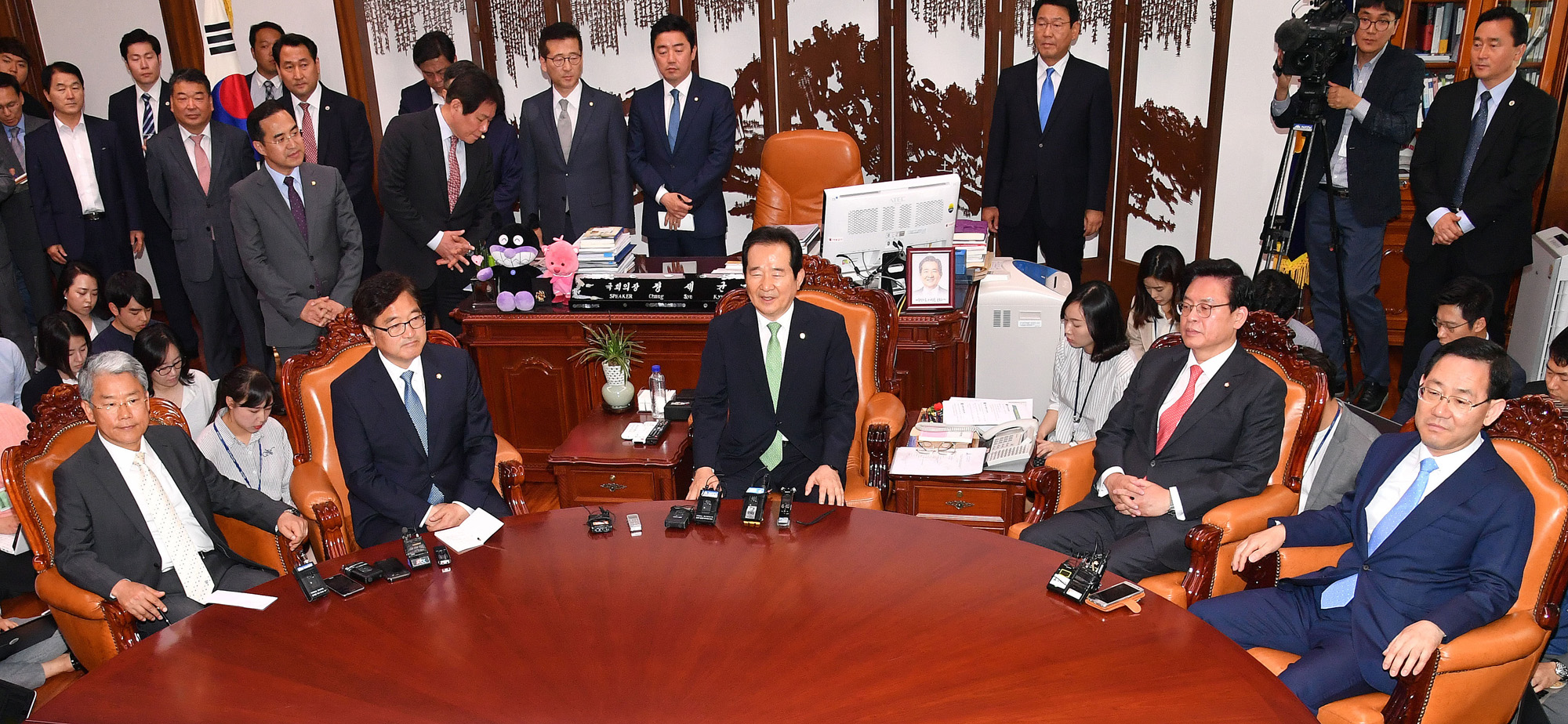 정치;국회;4당원내대표;정세균