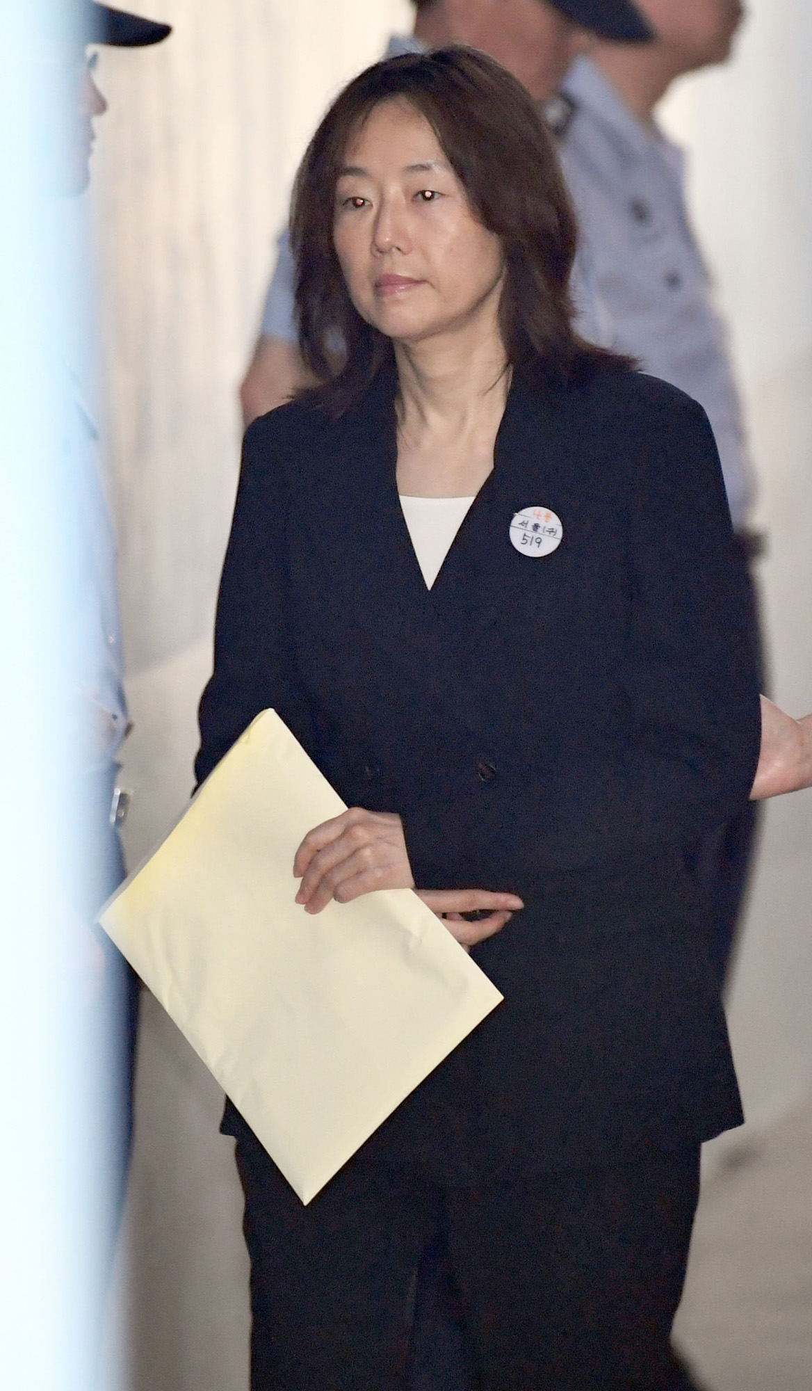 법원;재판;조윤선
