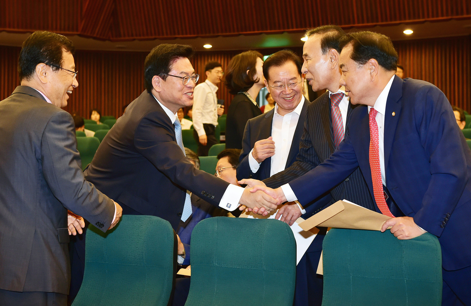 정치;국회;정우택;자유한국당