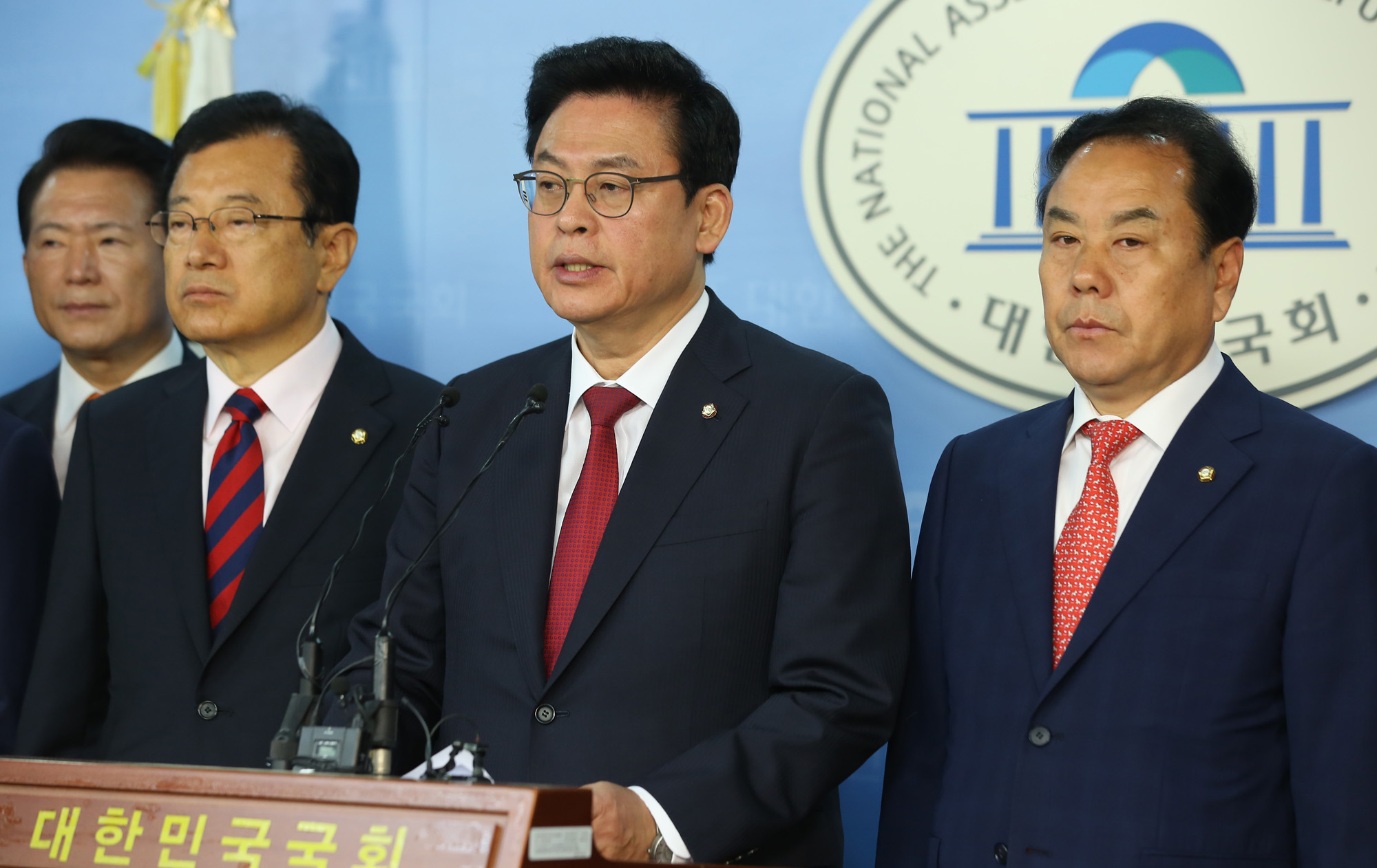 정치;국회;정우택;총리후보반대