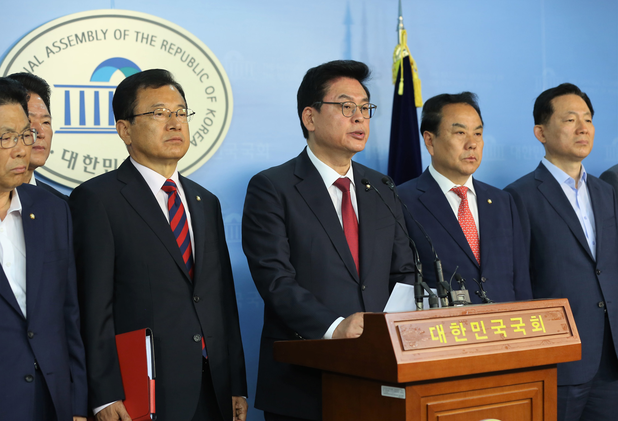 정치;국회;정우택;총리후보반대