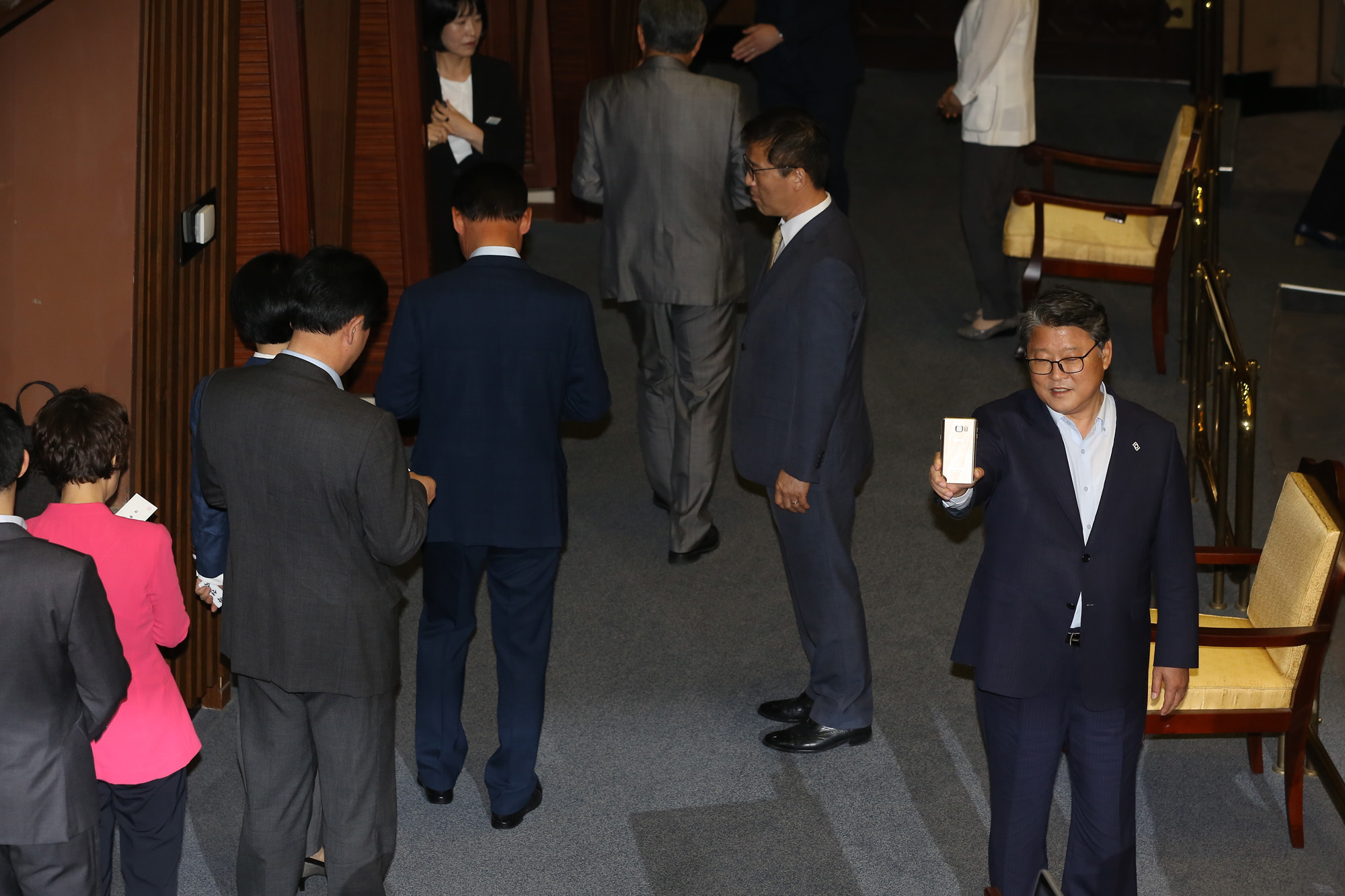 정치;국회;본회의;국무총리;임명동의안표결