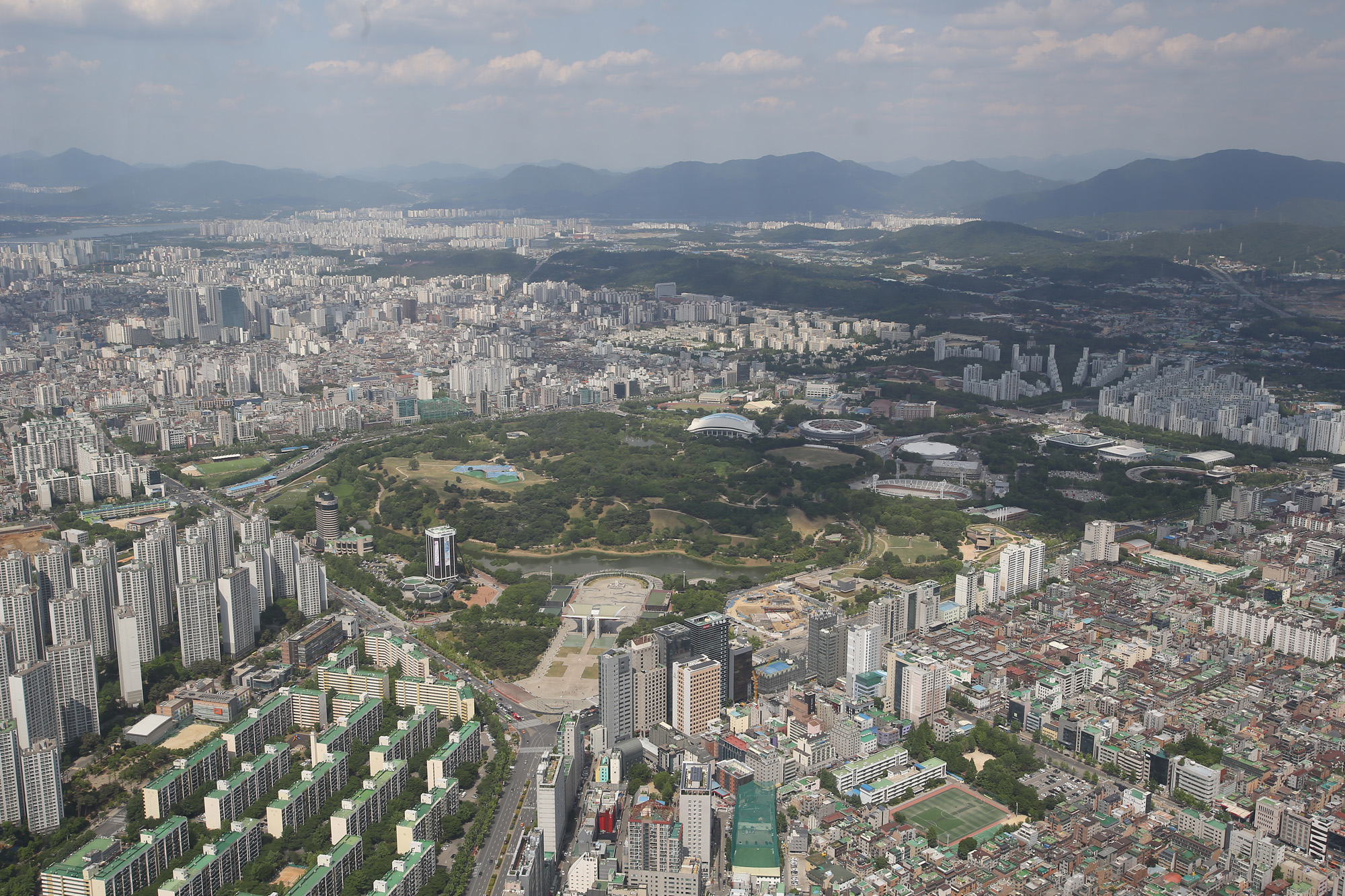 사회;날씨;파란하늘;서울스카이;서울날씨
