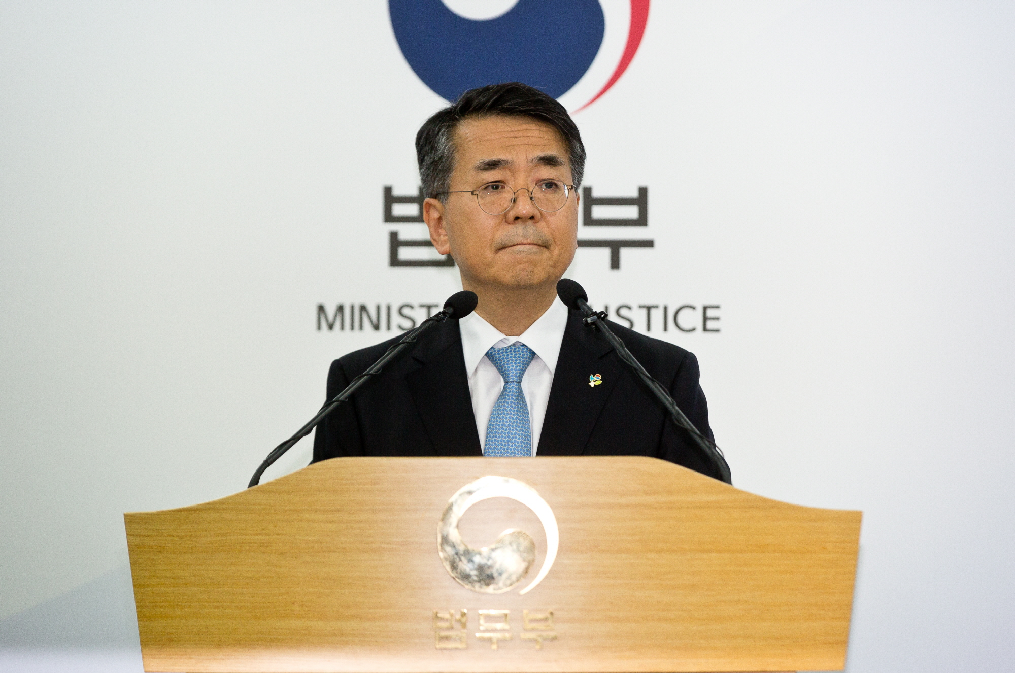 장인종;법무부감찰관;돈봉투브리핑