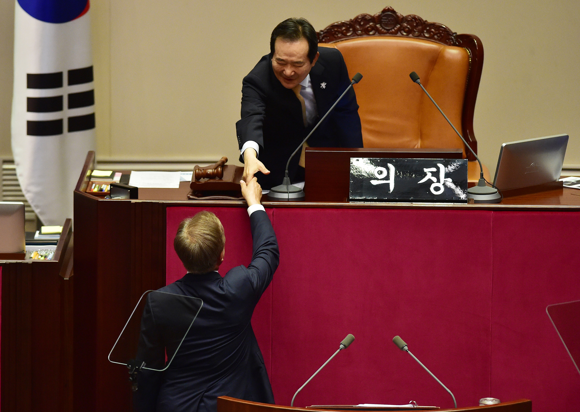 정치;국회;시정연설;대통령;문재인