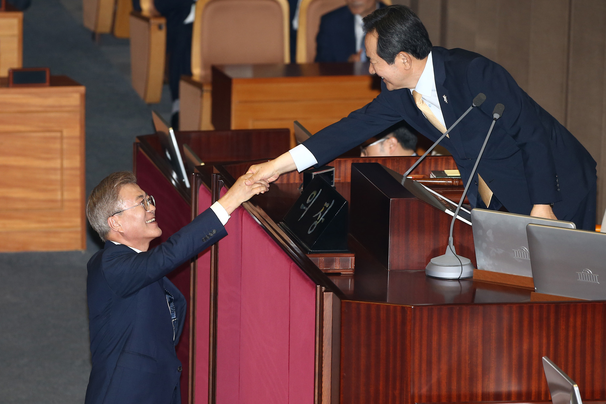 정치;정당;시정연설;대통령;문재인