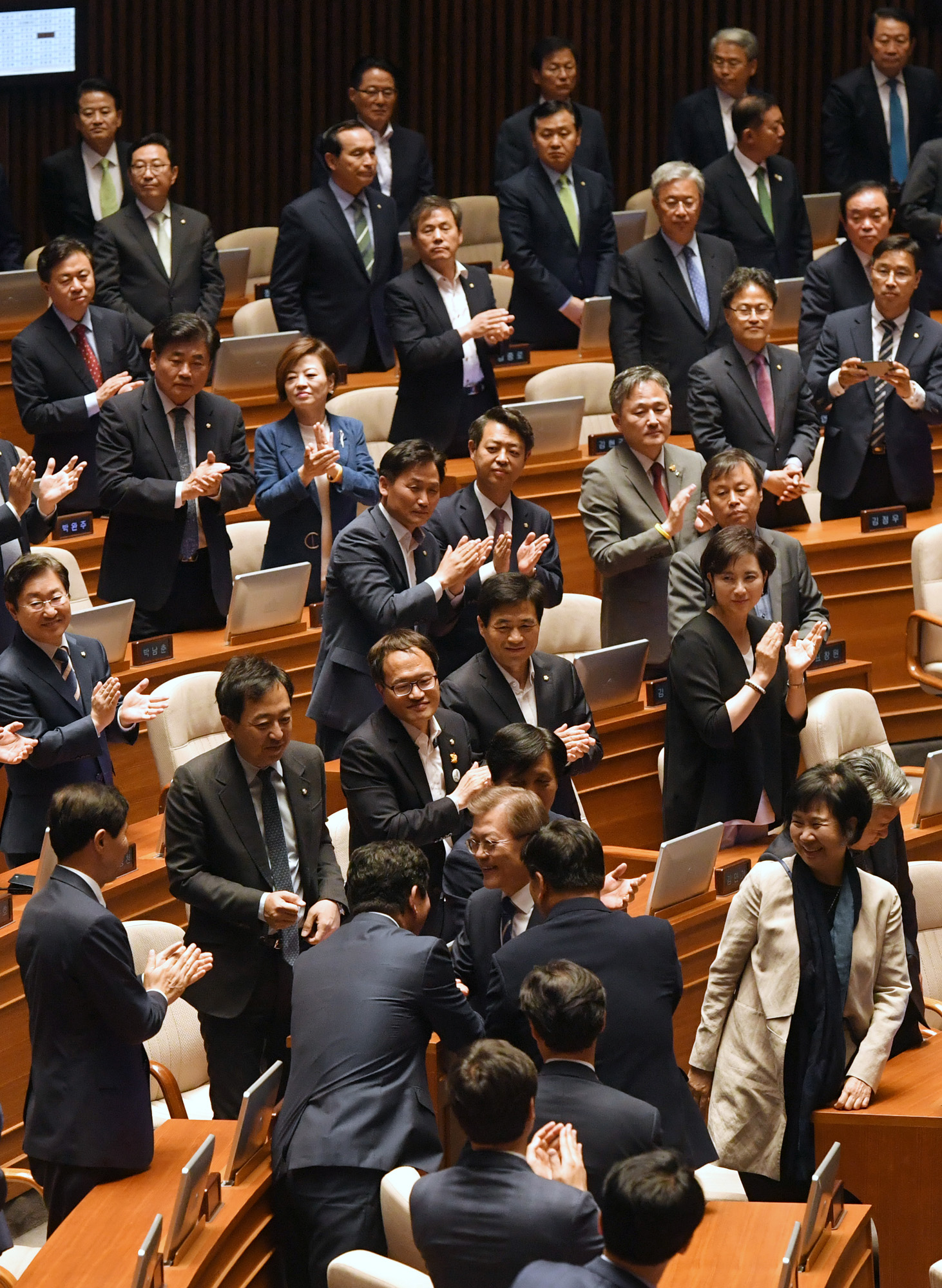 정치;정당;시정연설;대통령;문재인