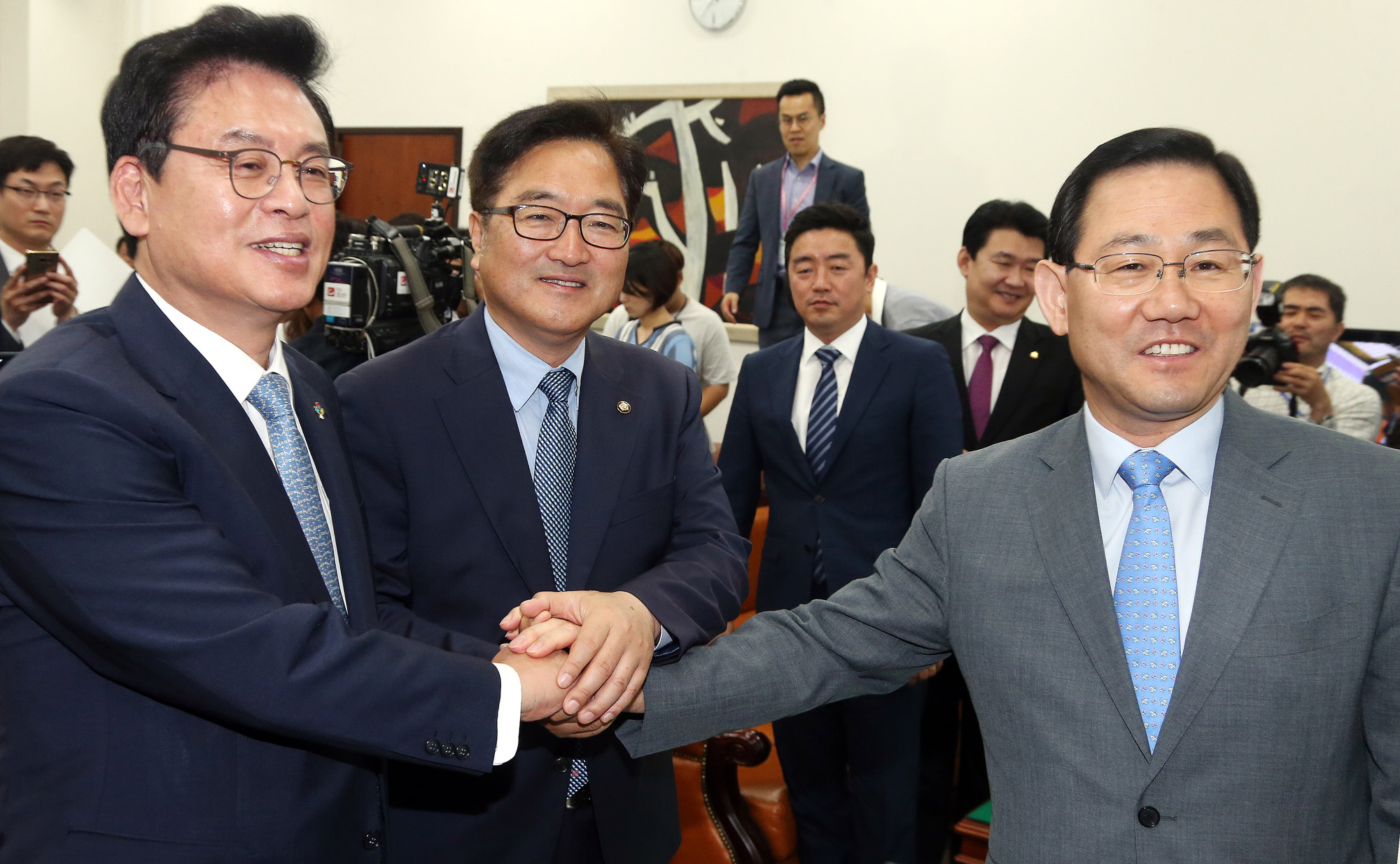 정치;국회;정우택;우원식;주호영;여야원내대표회동