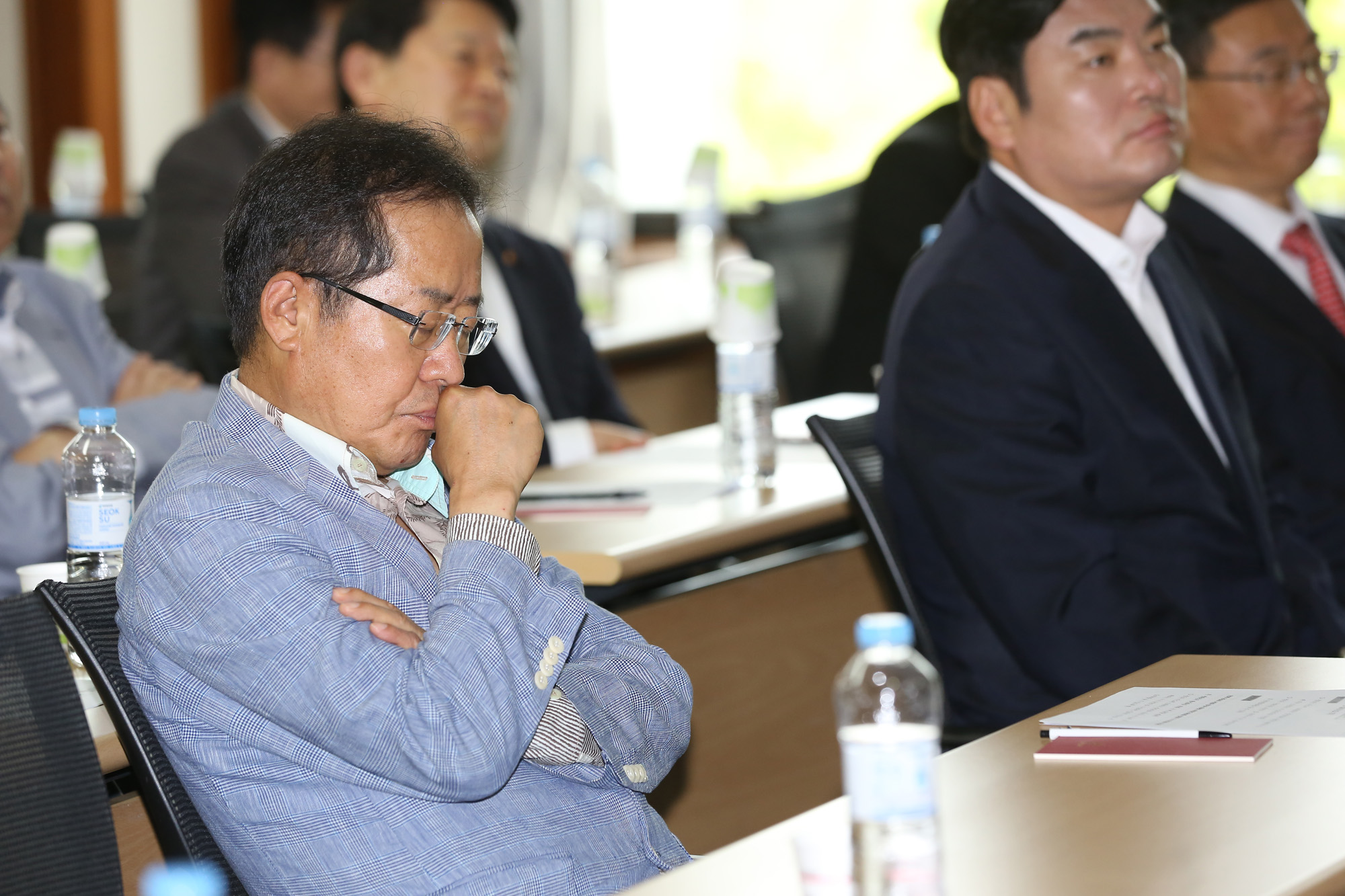 정치;국회;자유한국당;원외당협위원장협의회;정우택;홍준표;원유철