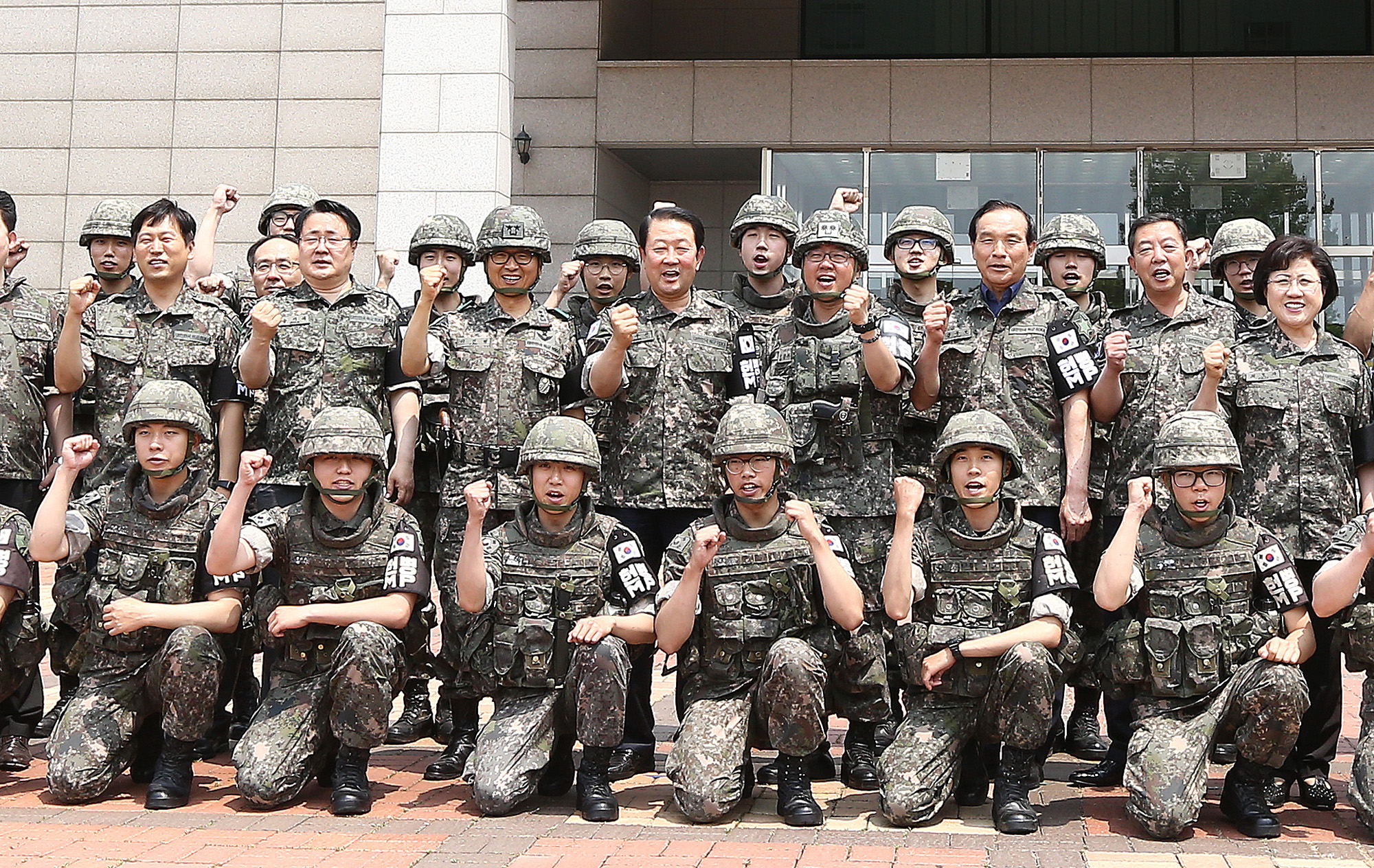 정치;박주선;부대방문