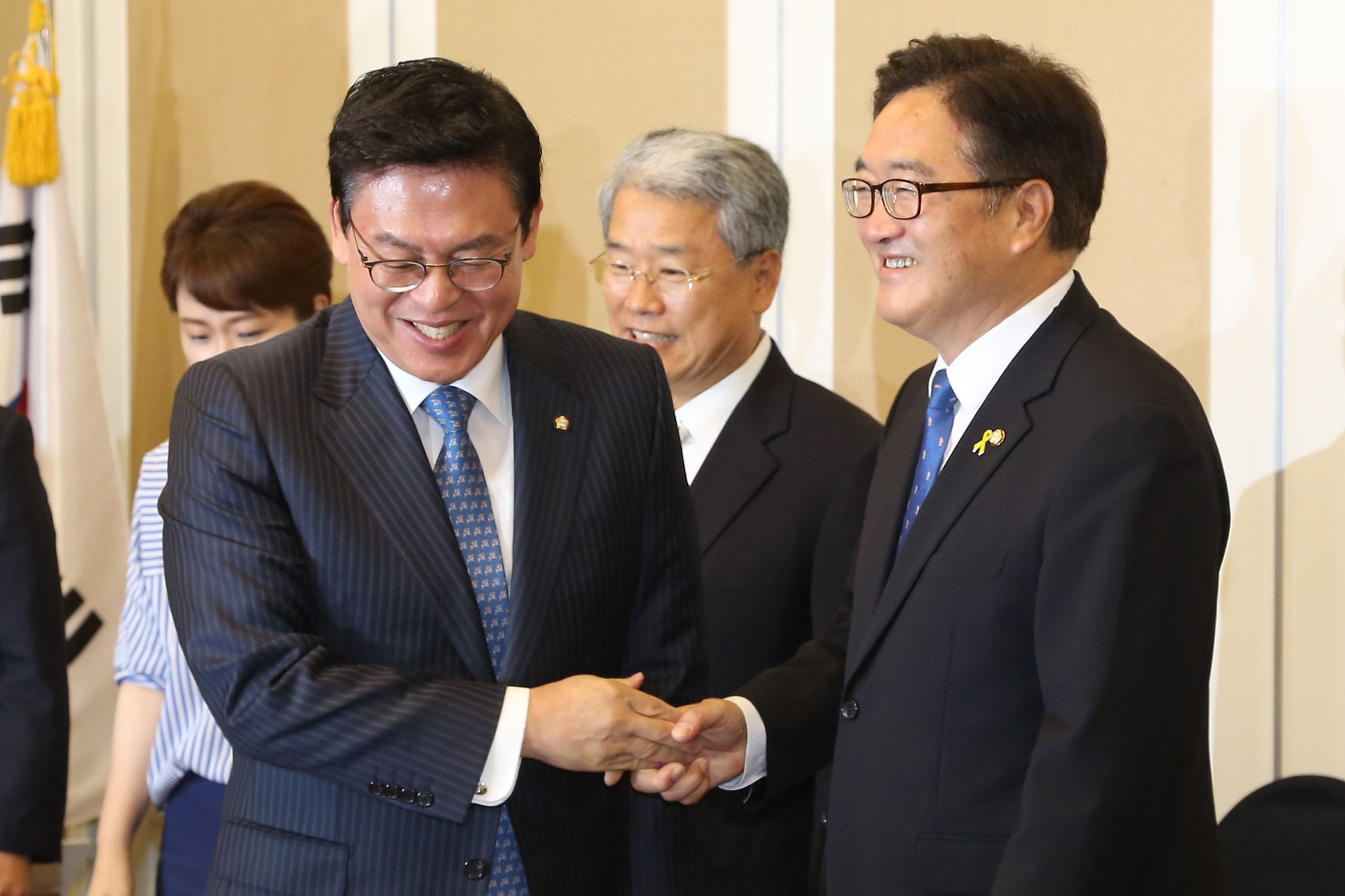 정치;국회;여야4당원내대표;원내대표회동;우원식;정우택;김동철;주호영