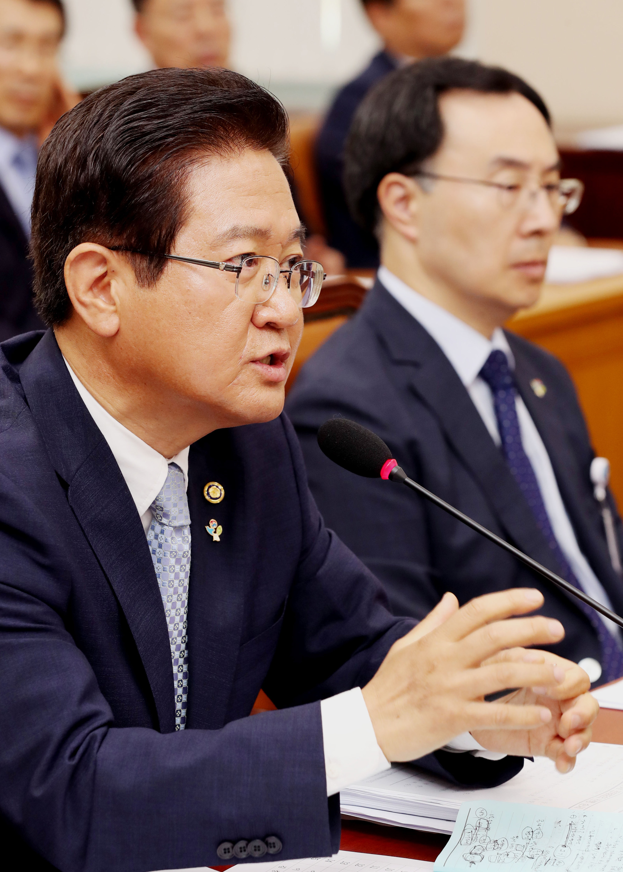 정치;국회;국방위원회