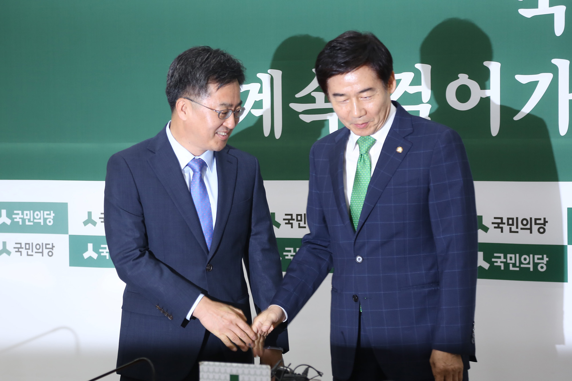 정치;국회;김동연;경제부총리;이용호