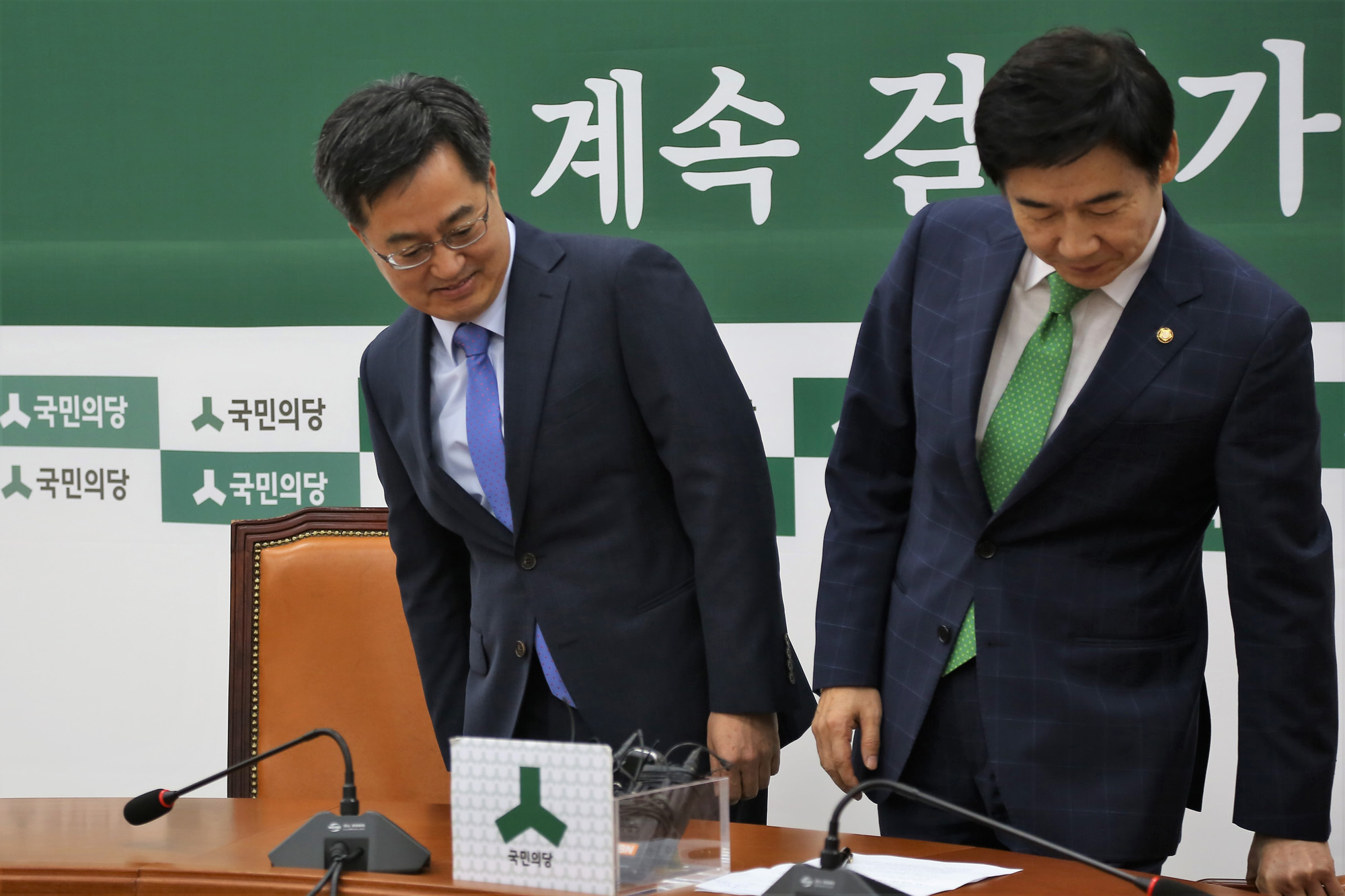 정치;국회;김동연;경제부총리;이용호