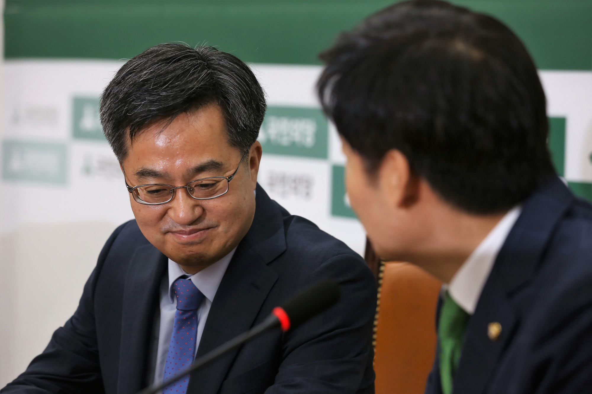 정치;국회;김동연;경제부총리;이용호