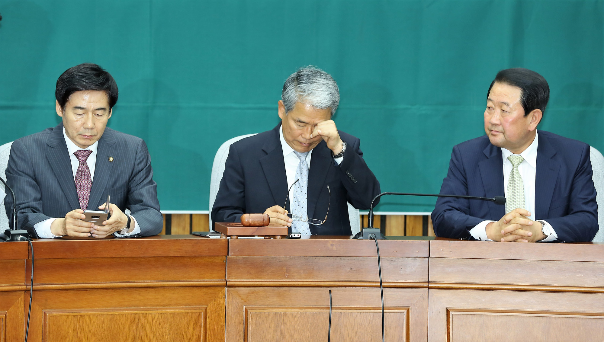 정치;국회;국민의당의원총회;박주선사과;김동철