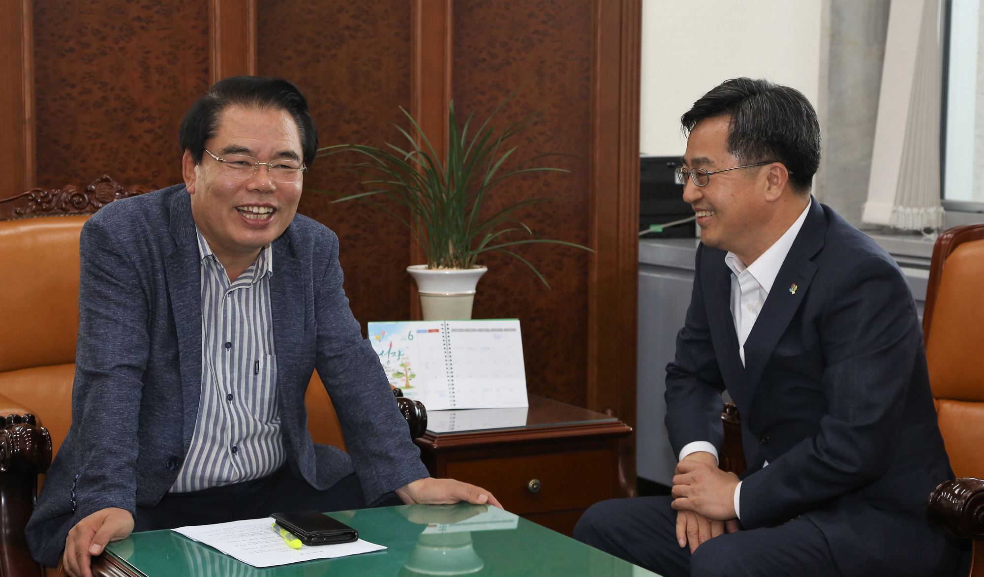 정치;김동연;예산결산특별위원장