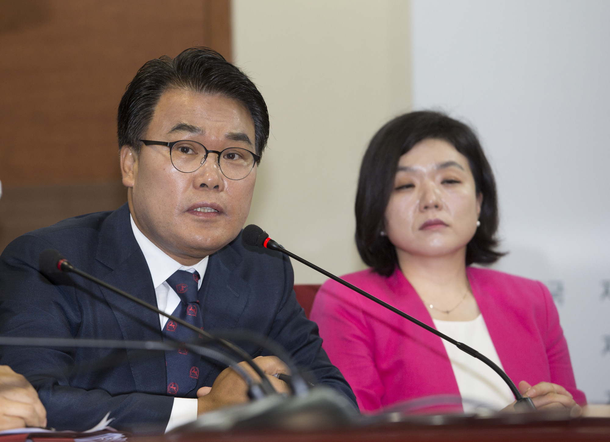 정치;정당;자유한국당;최고위원회의