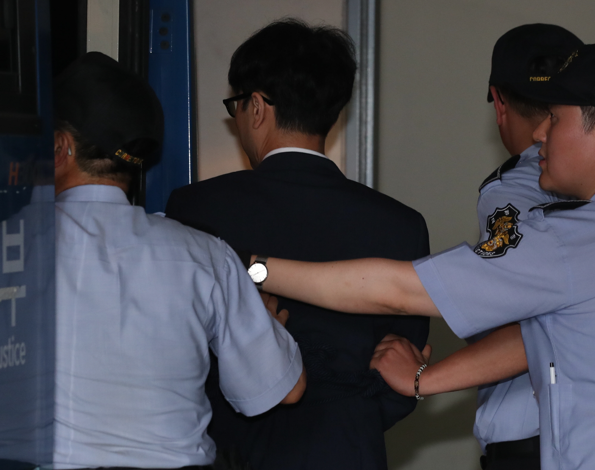 이준서