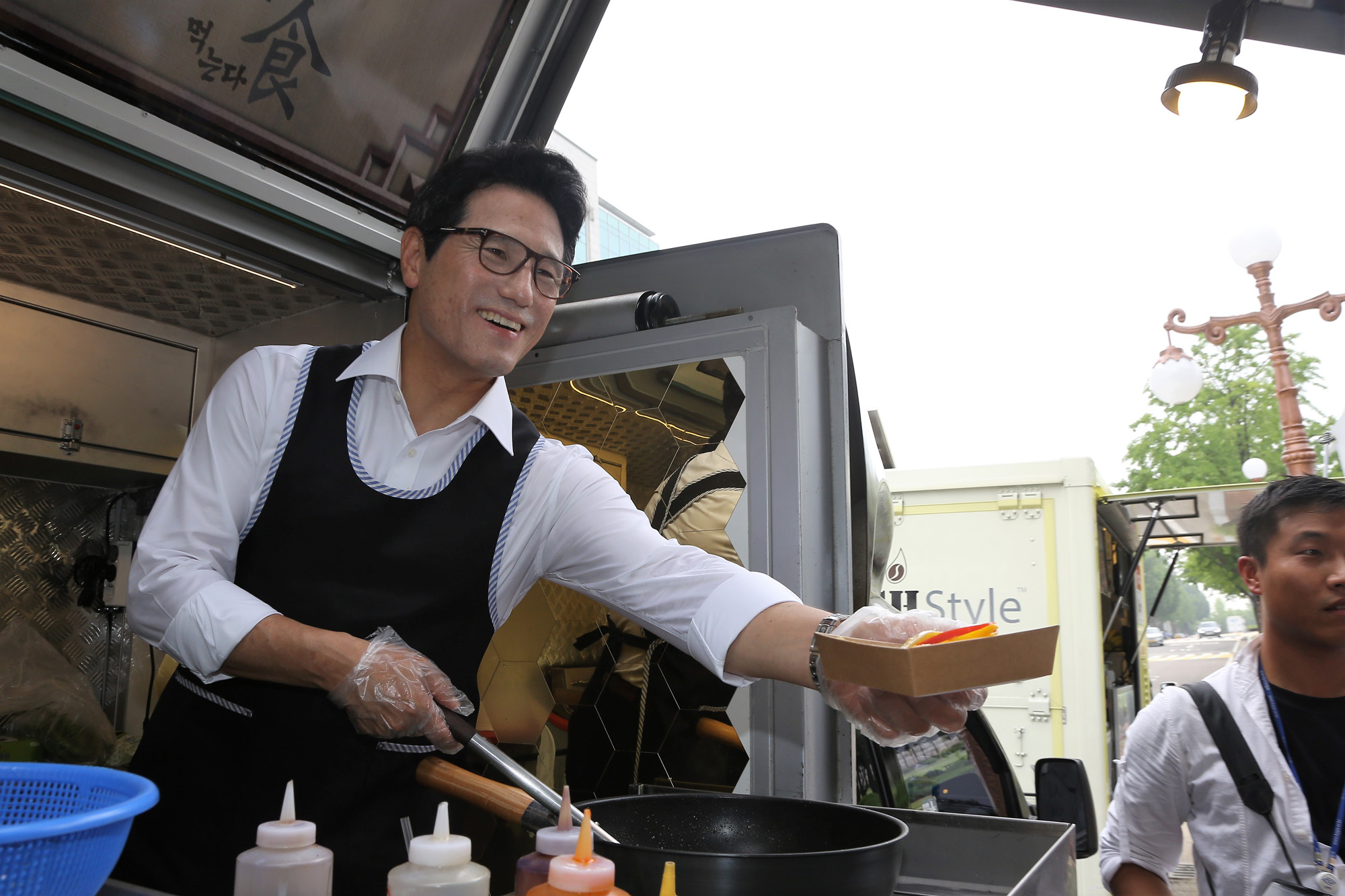 정치;국회;바른정당;시연푸드트럭;이혜훈;김무성;푸드트럭;정병국