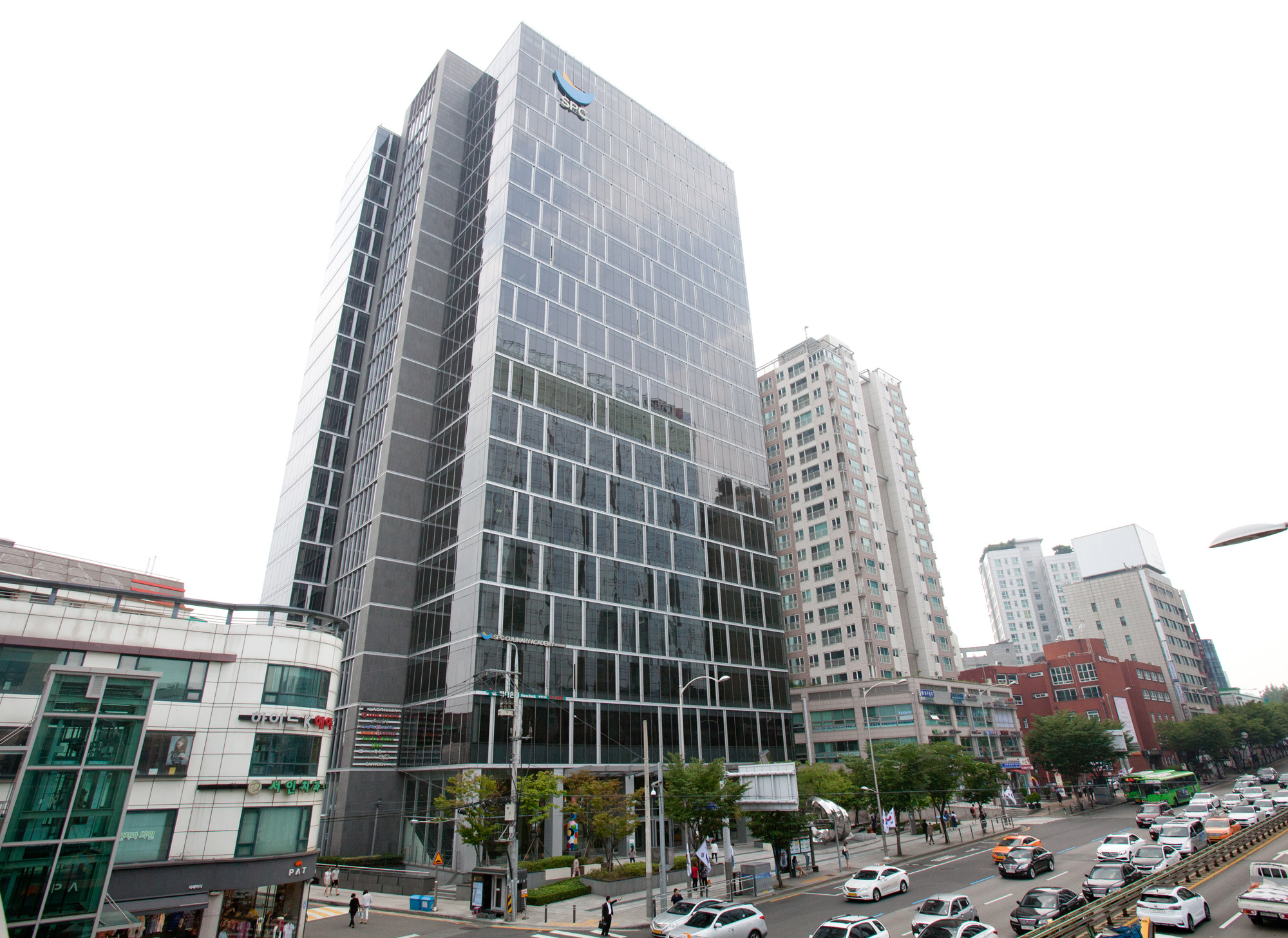 SPC;파리크라상;파리바게뜨;배스킨라빈스;던킨도너츠;샤니;삼립식품;식품전문업체