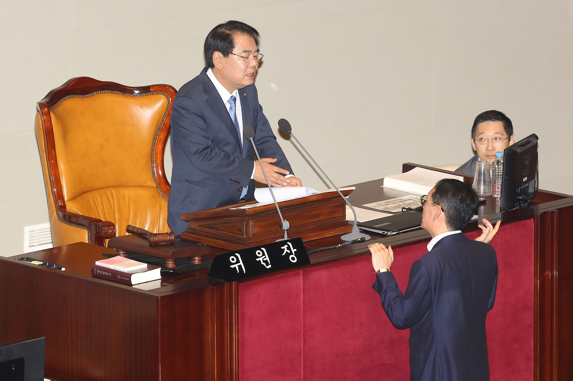 정치;국회;예산결산위원회;추경