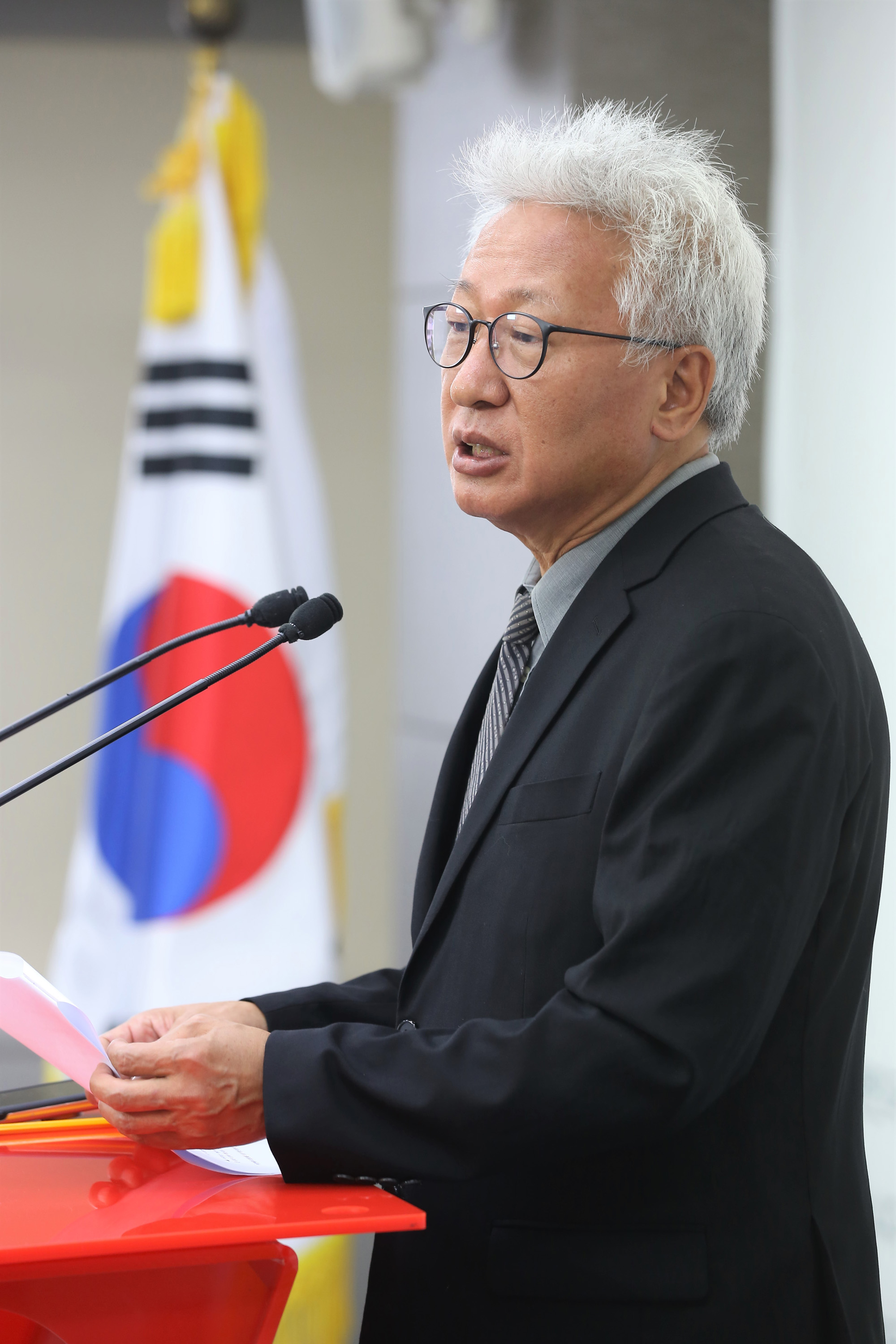 정치;자유한국당;류석춘.