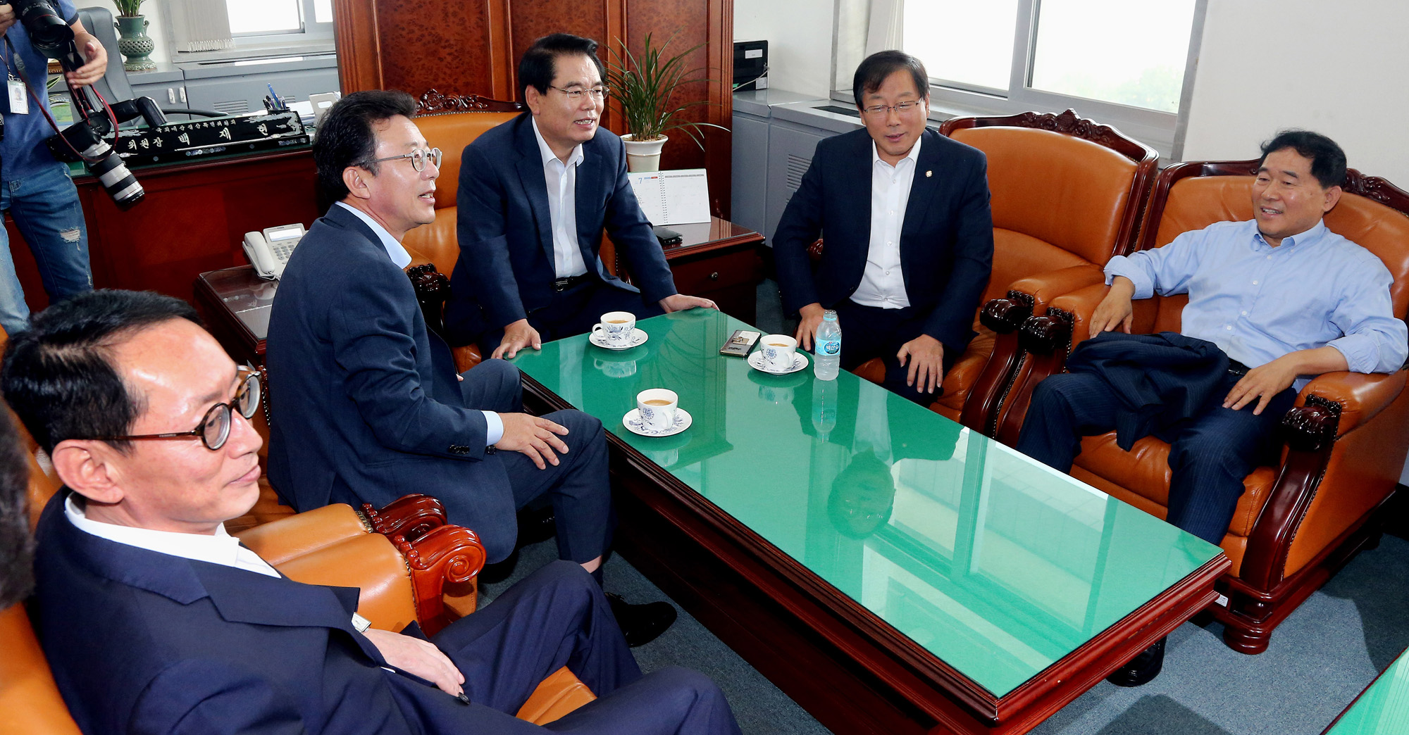 정치;국회;예산결산위원회;간사회동;김도읍;황주홍;백재현