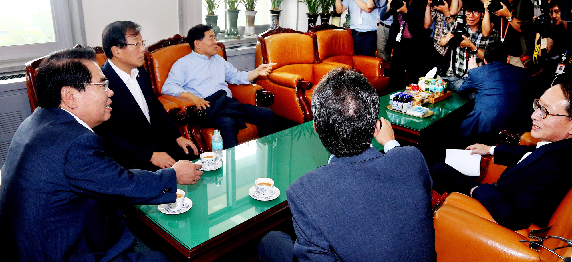 정치;국회;예산결산위원회;간사회동;김도읍;황주홍;백재현