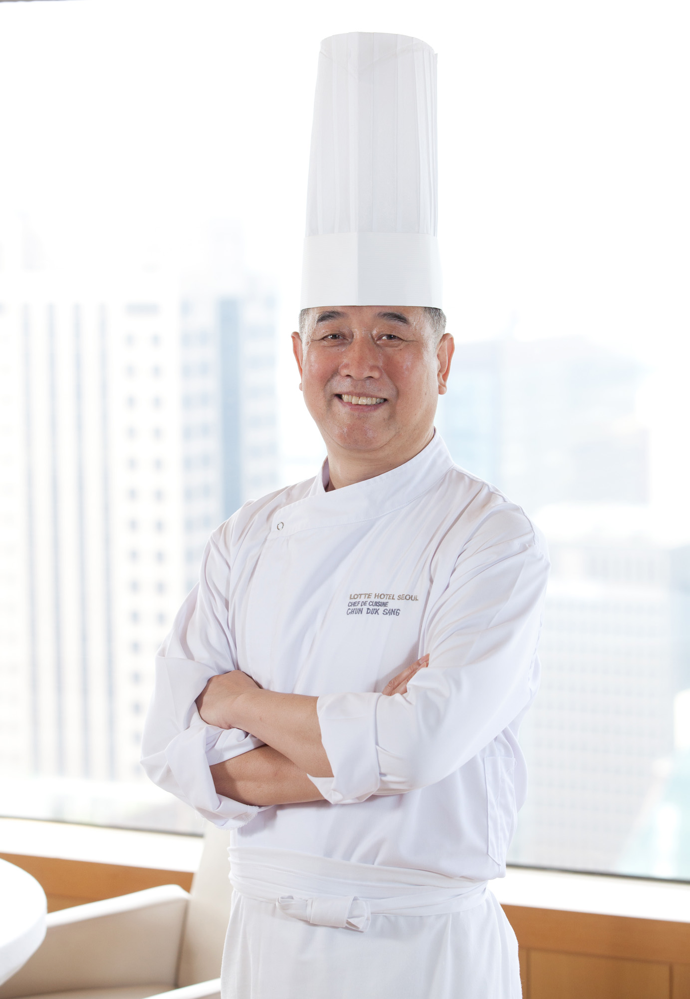 요리전문가;요리사;주방장;셰프;천덕상;롯데호텔;호텔요리사