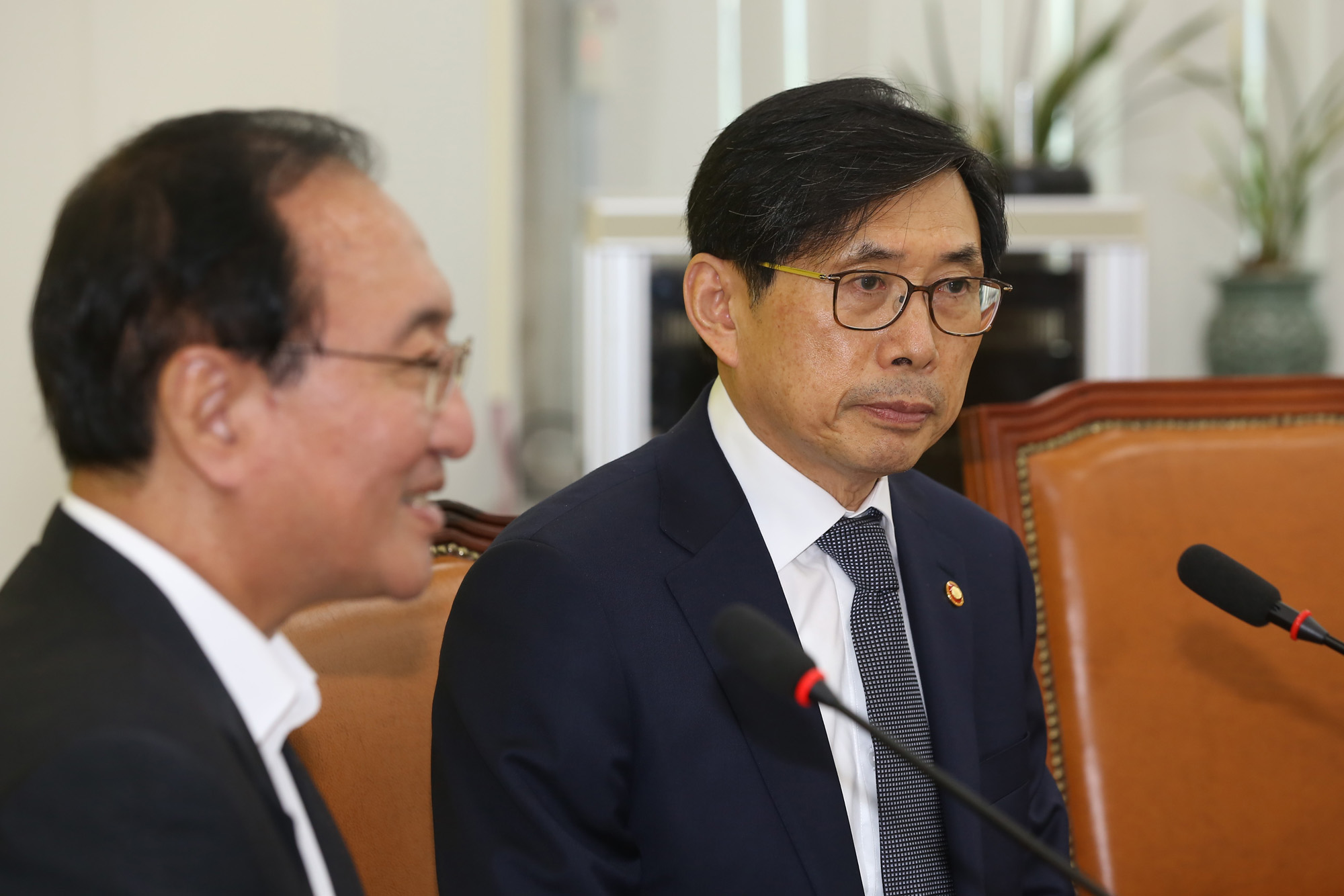 정치;국회;박상기;노회찬;법무부장관