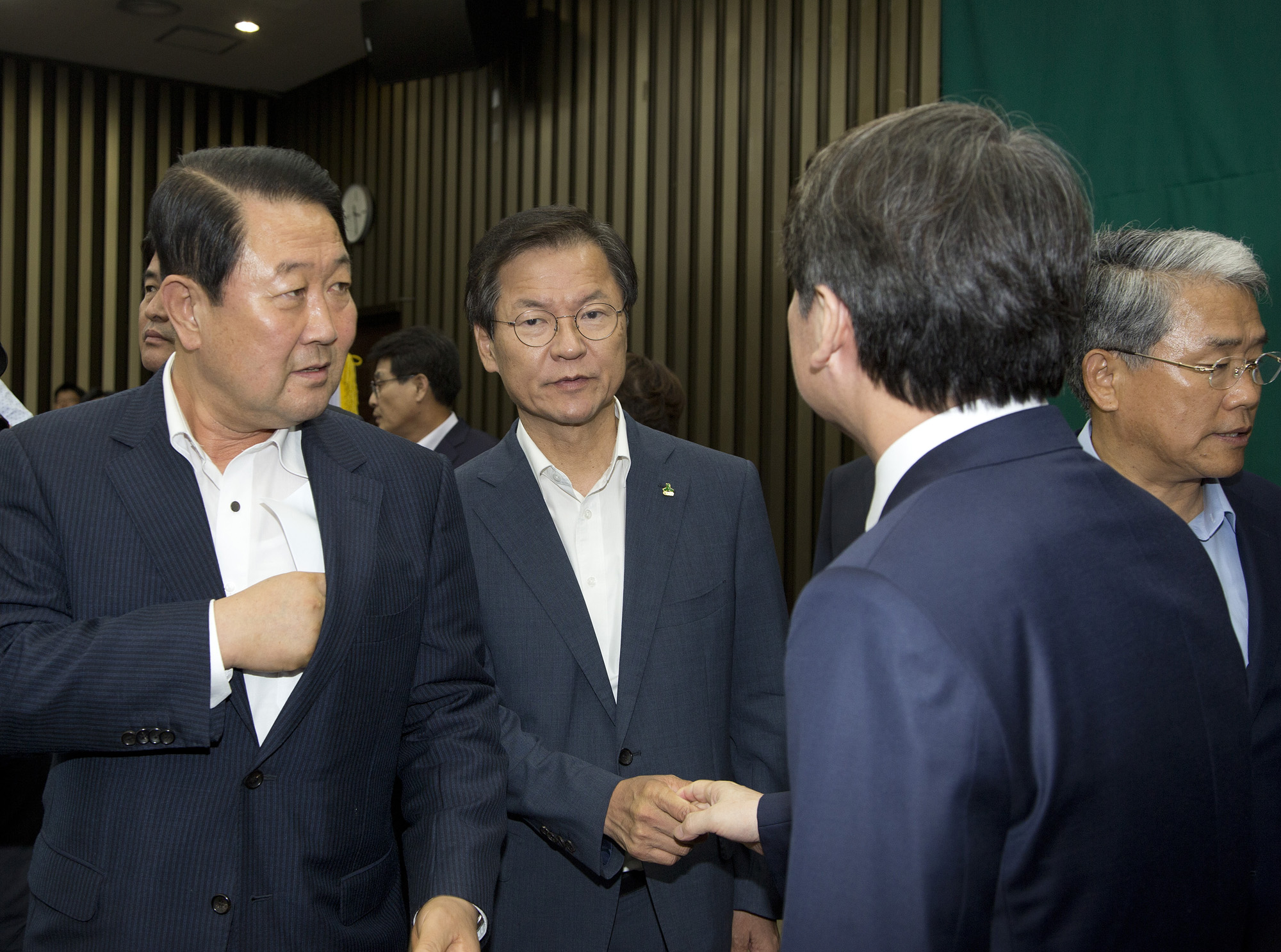 정치;국회;정당;국민의당;대국민사과;안철수;박주선;박지원