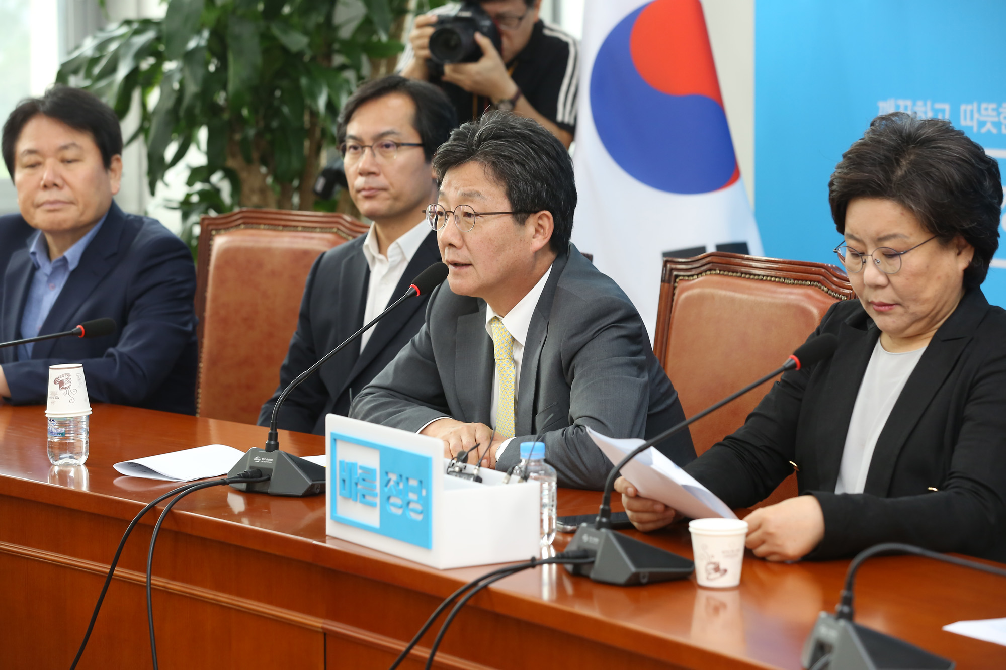 정치;국회;바른정당;유승민;이혜훈;국방부보고;북한미사일