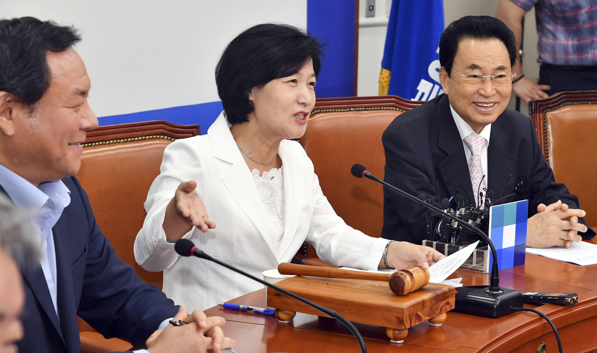 정치;국회;추미애;더불어민주당