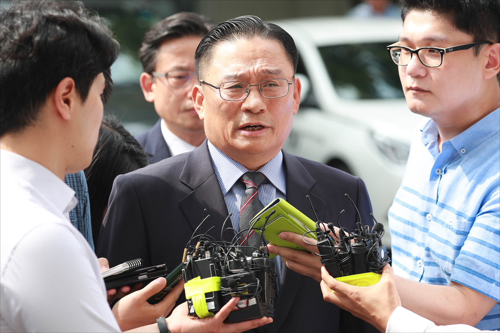 사회;박찬주;공관병