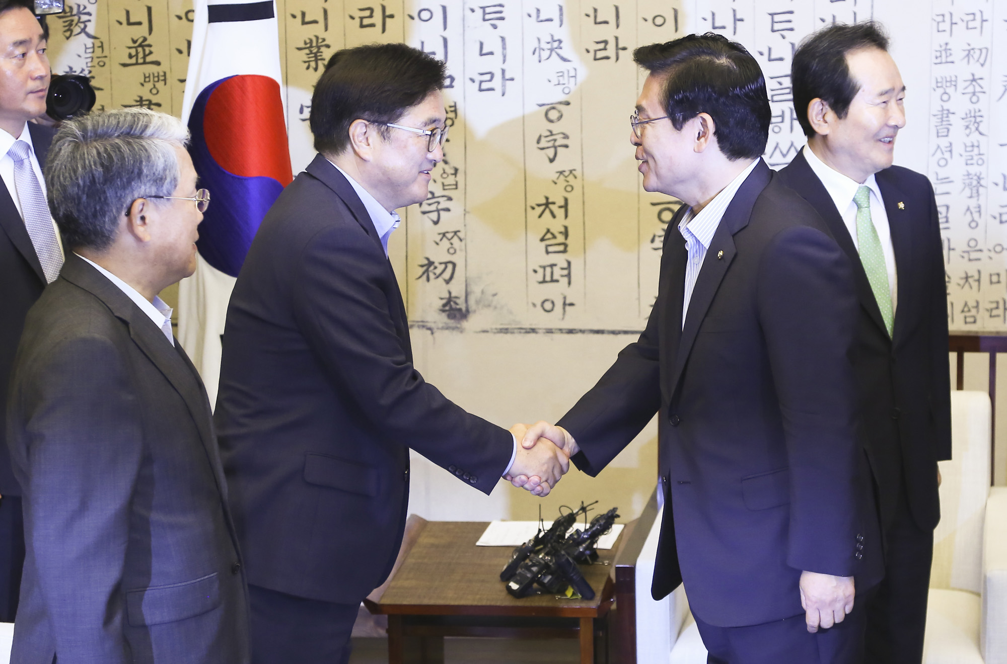 정치;국회;여야원내대표회동;김동철;정세균;우원식;정우택;주호영;교섭단체회동