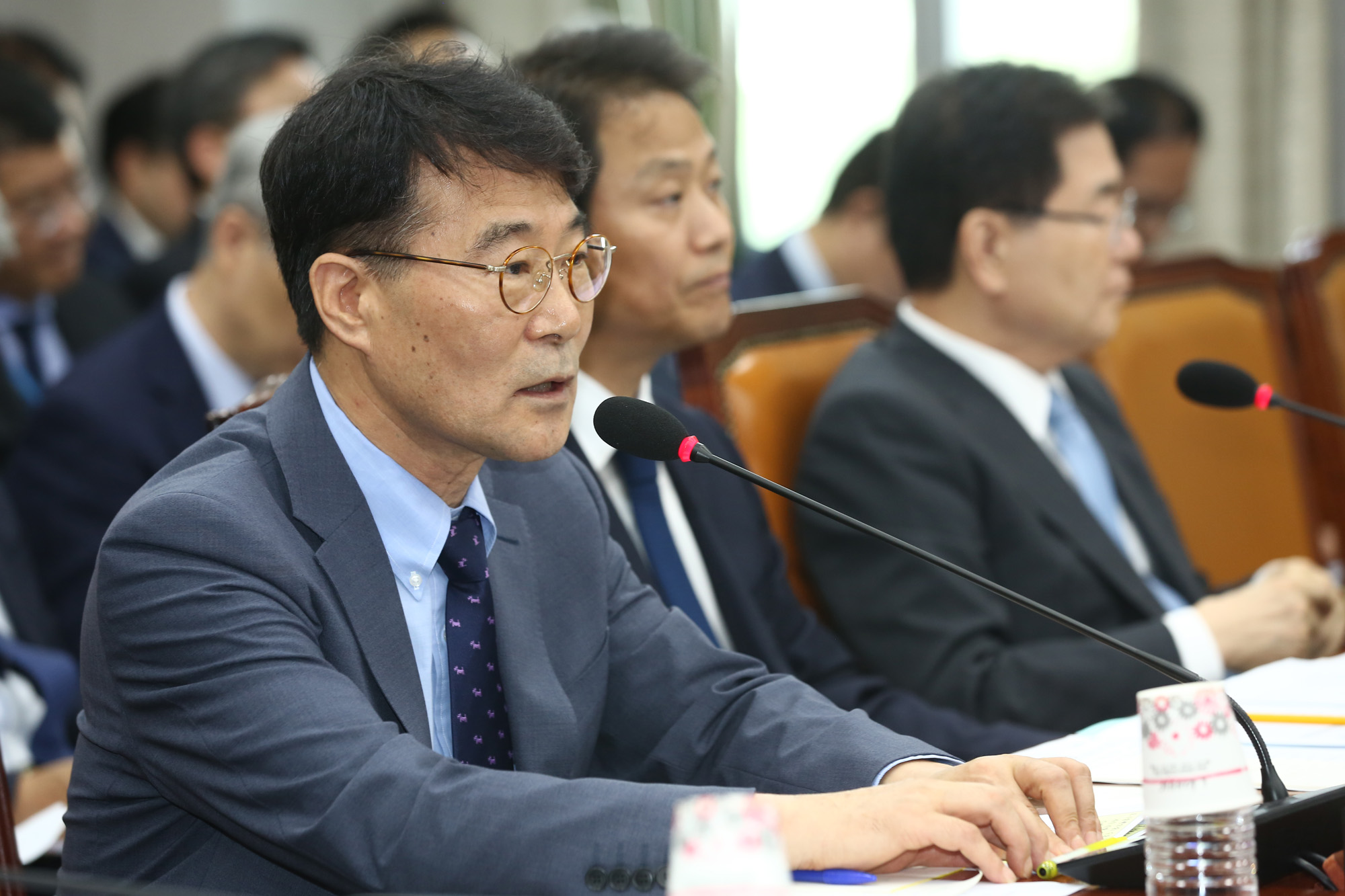 정치;국회;운영위원회;임종석;장하성;청와대실무진