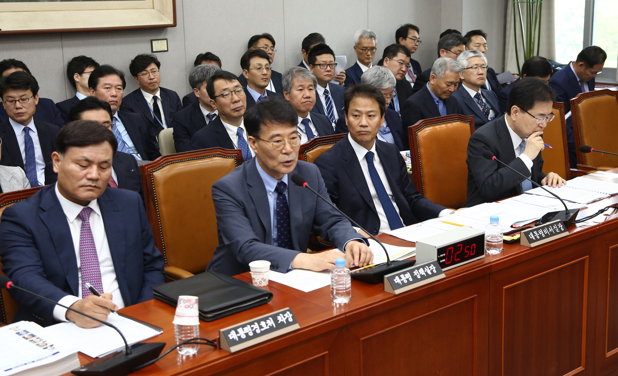 정치;국회;운영위원회;임종석;장하성;청와대실무진