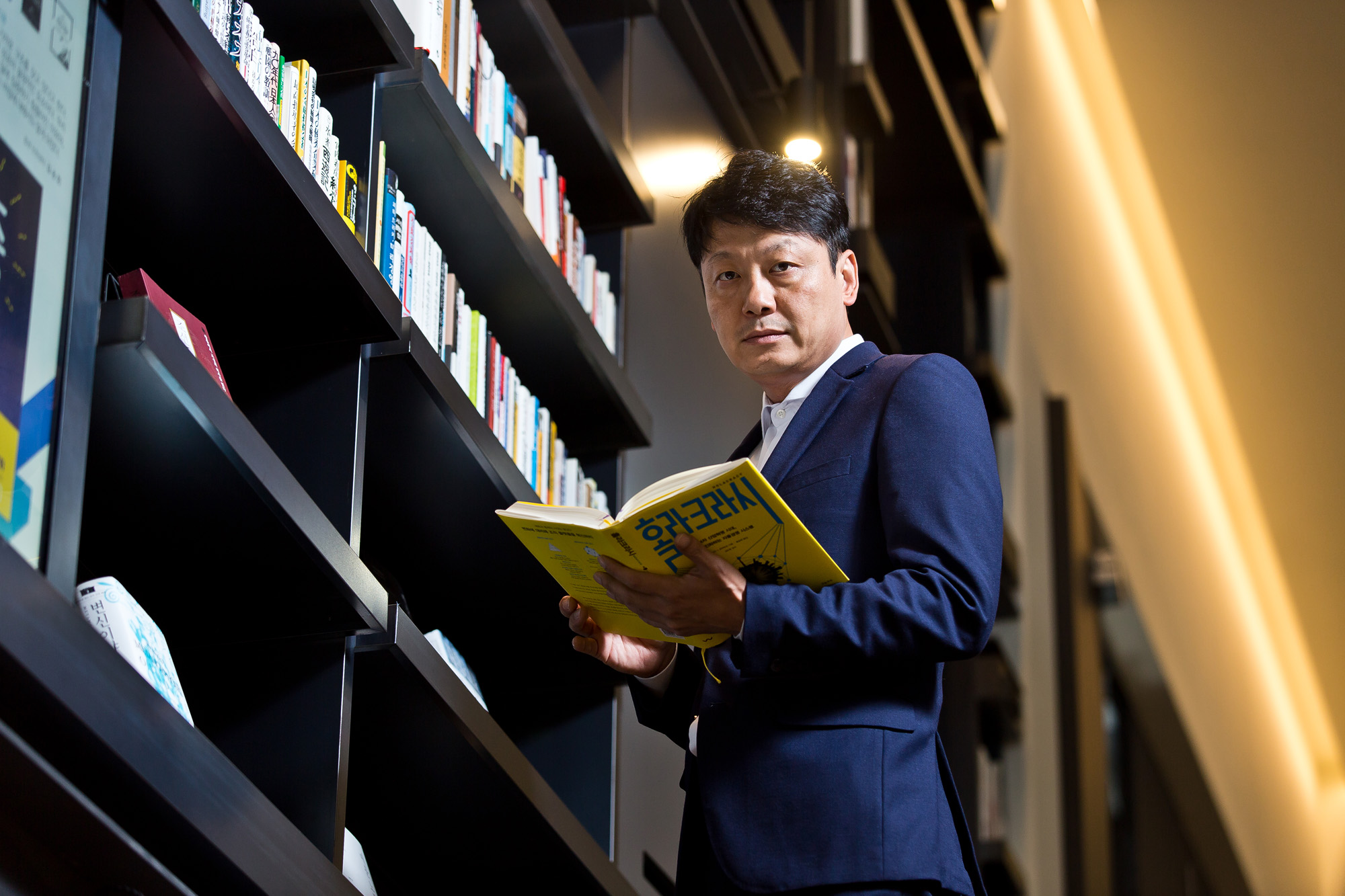 비즈한국/사내행사/컨퍼런스/디자인/BI/컨퍼런스