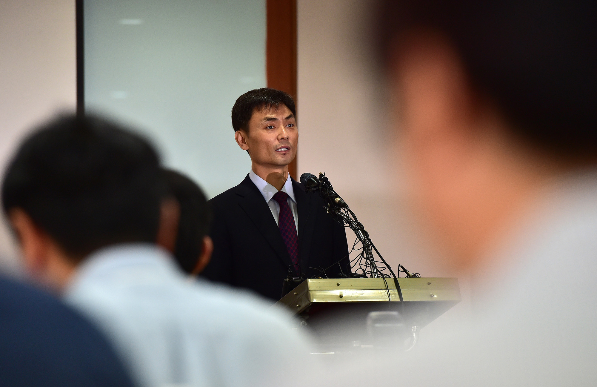 정치;박성진;중소벤처기업부장관