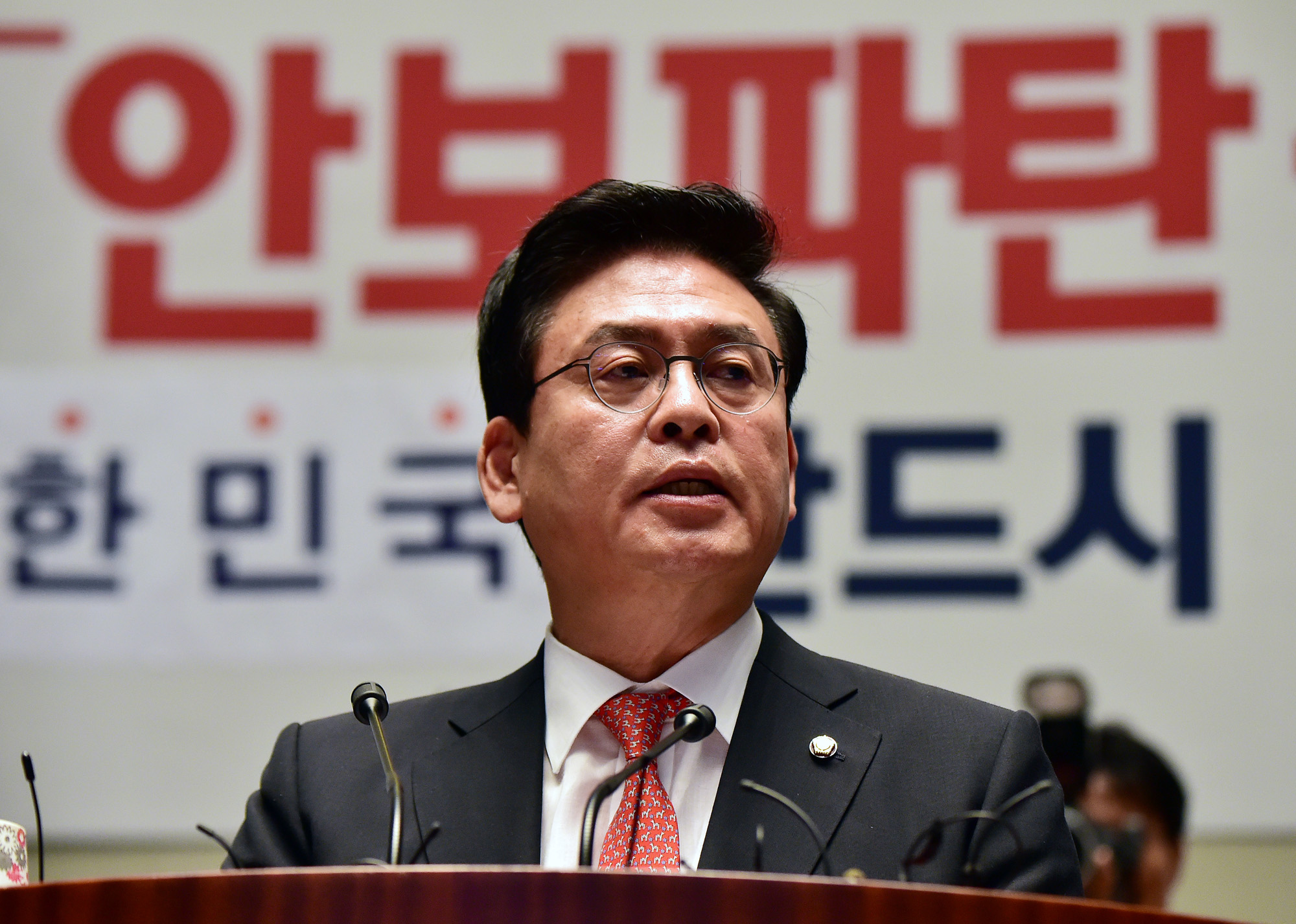 정치;국회;자유한국당;의원총회;홍준표;안보파탄;정우택;자유한국당보이콧