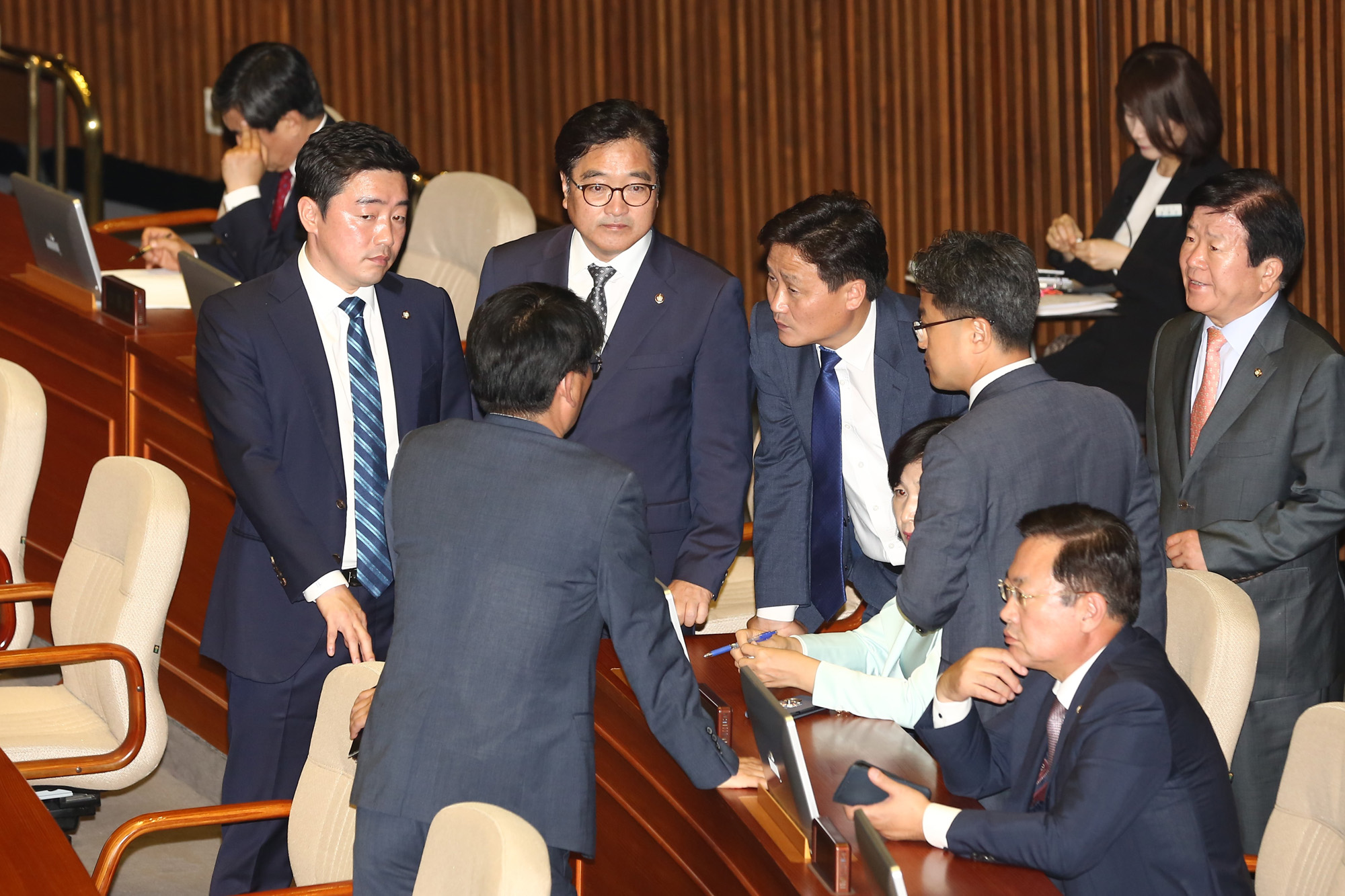 정치;국회;본회의;김이수헌법재판관;우원식