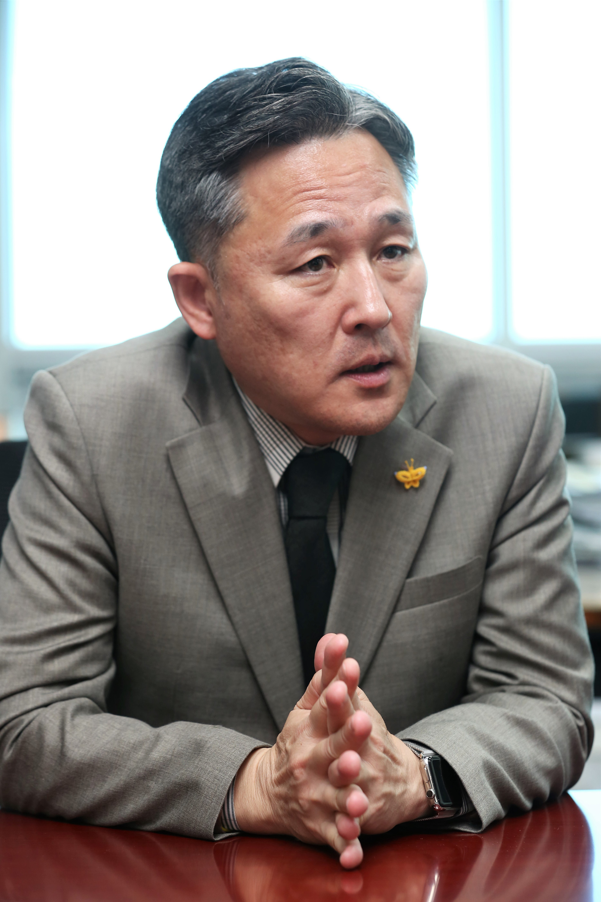 정치;국회;표창원;인터뷰