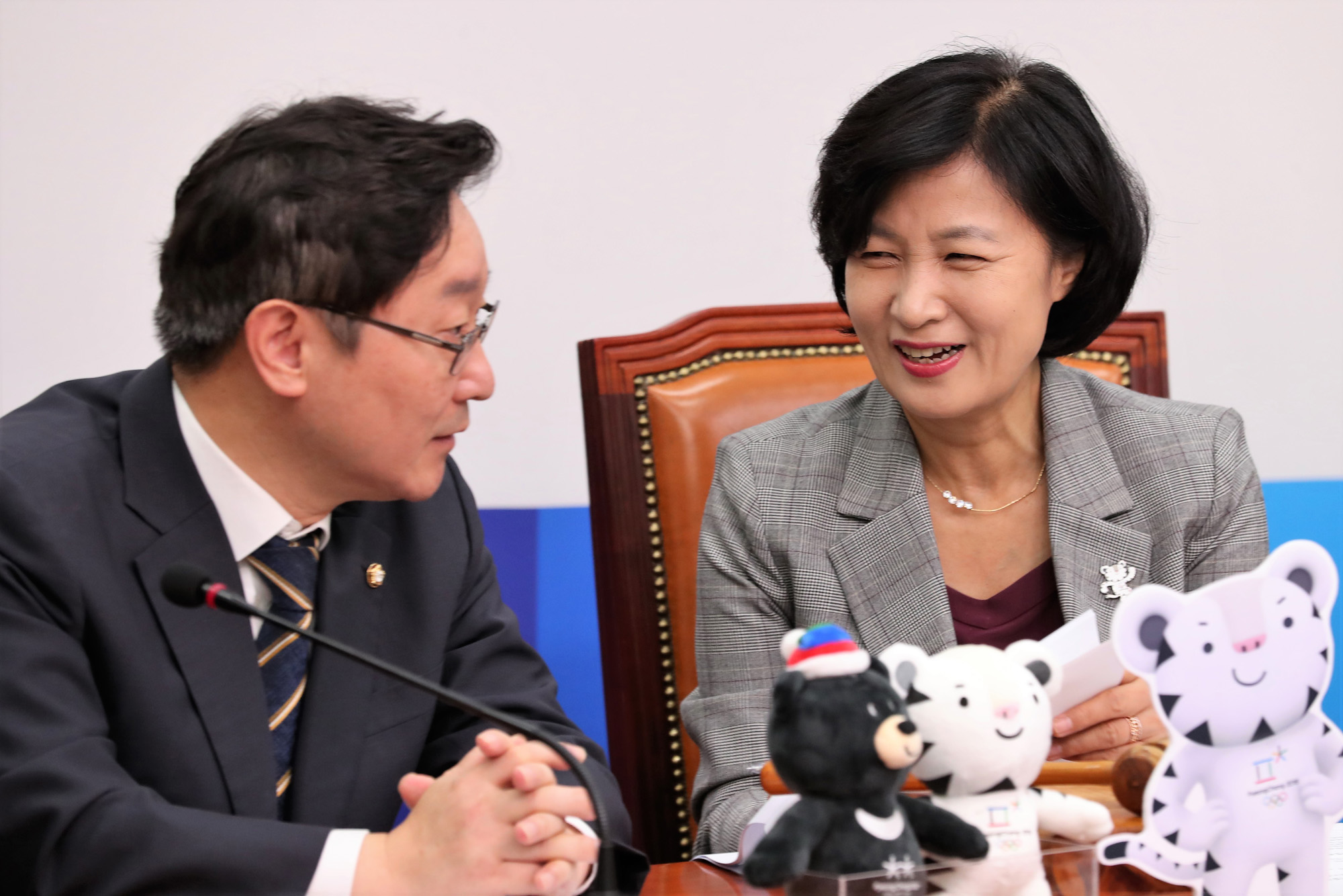정치;국회;더불어민주당;추미애;2018 평창올림픽 티켓 약정식